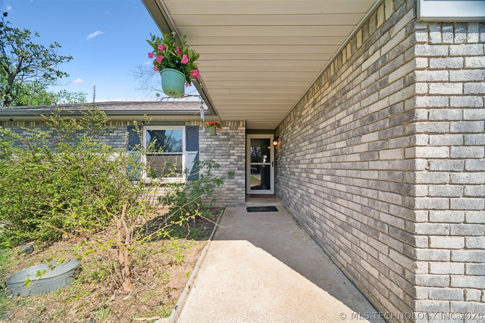 10277 E 2nd Street Claremore OK 74019