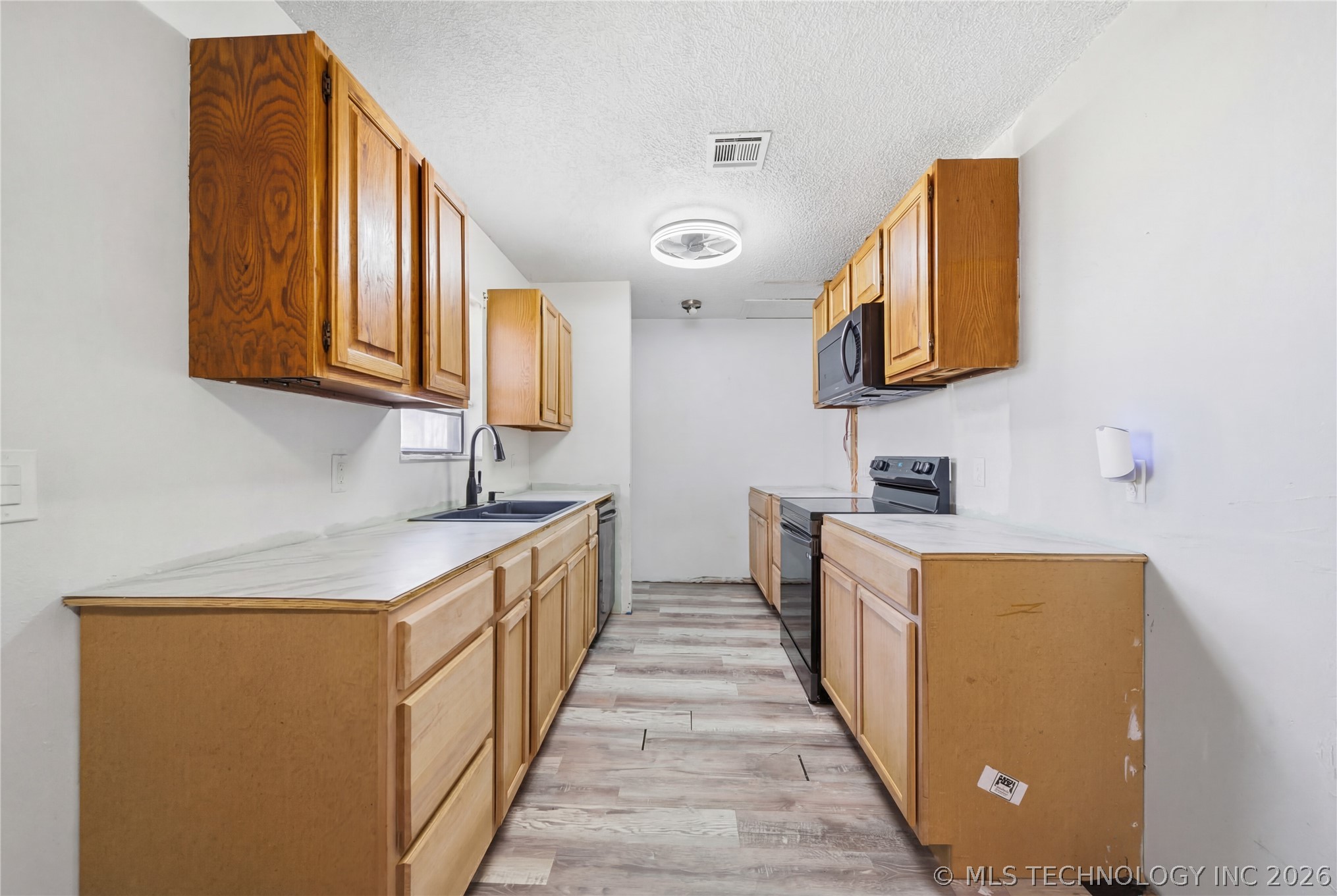 3608 W 70th Place N Tulsa OK 74126