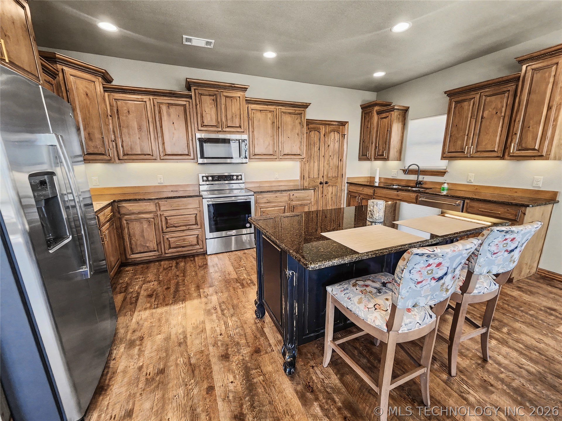 29498 S Timberline Drive Park Hill OK 74451