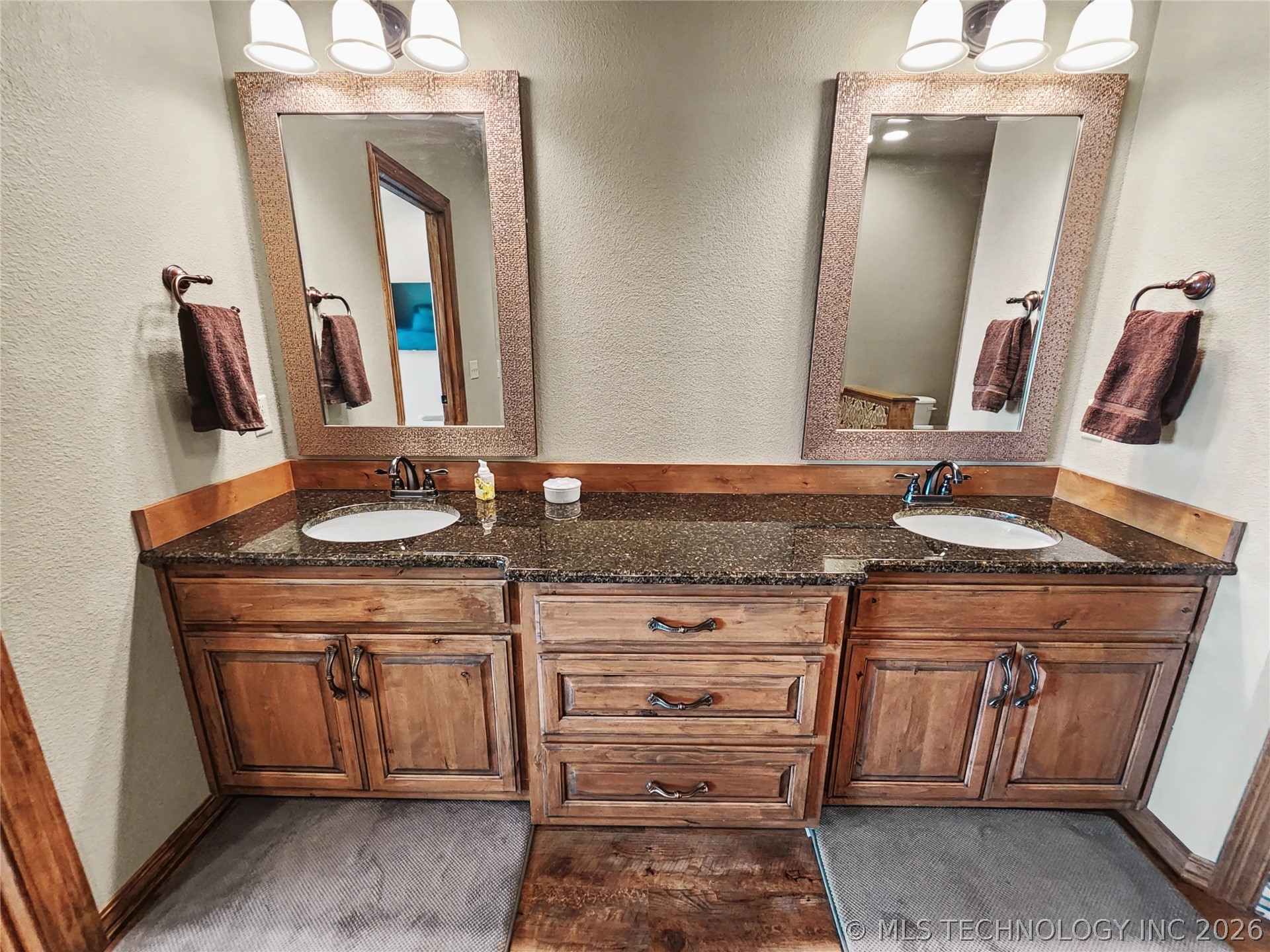 29498 S Timberline Drive Park Hill OK 74451
