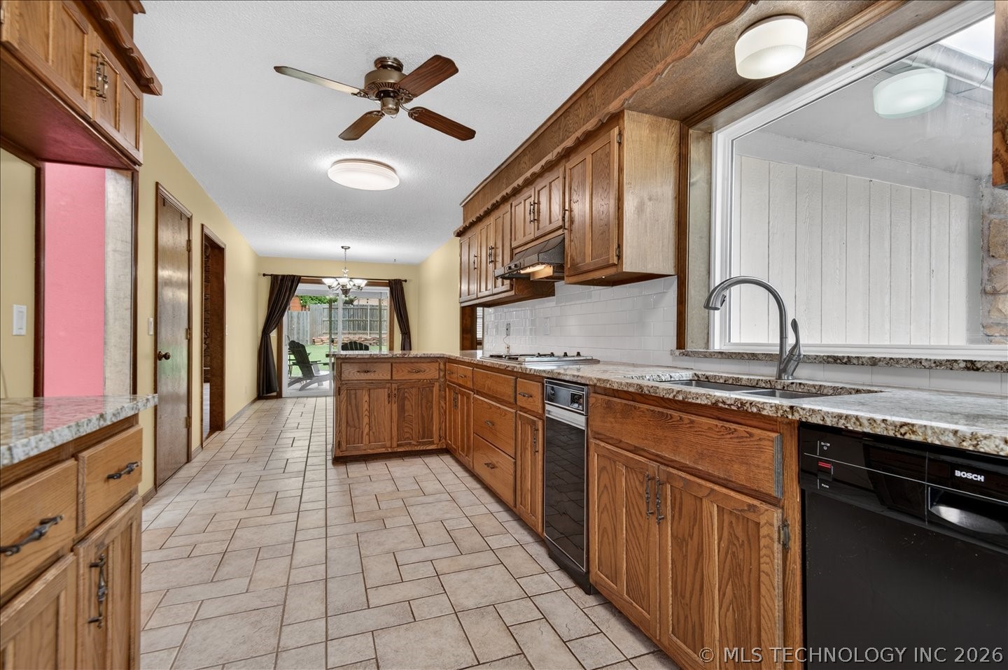 1135 Meadow Lane Bartlesville OK 74006