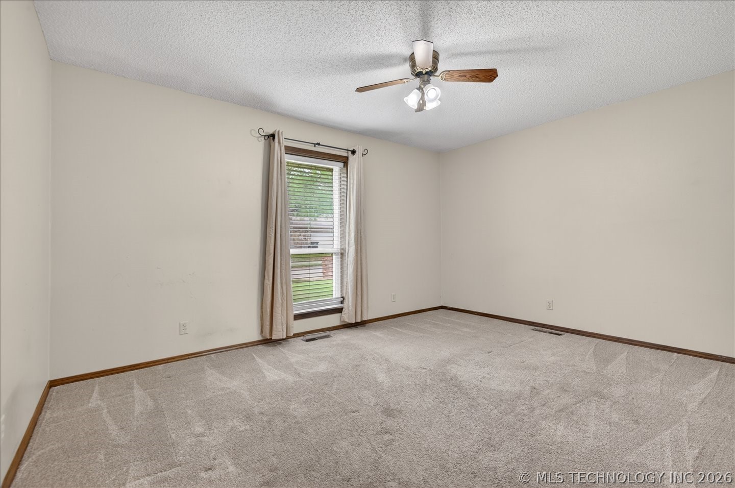 1135 Meadow Lane Bartlesville OK 74006