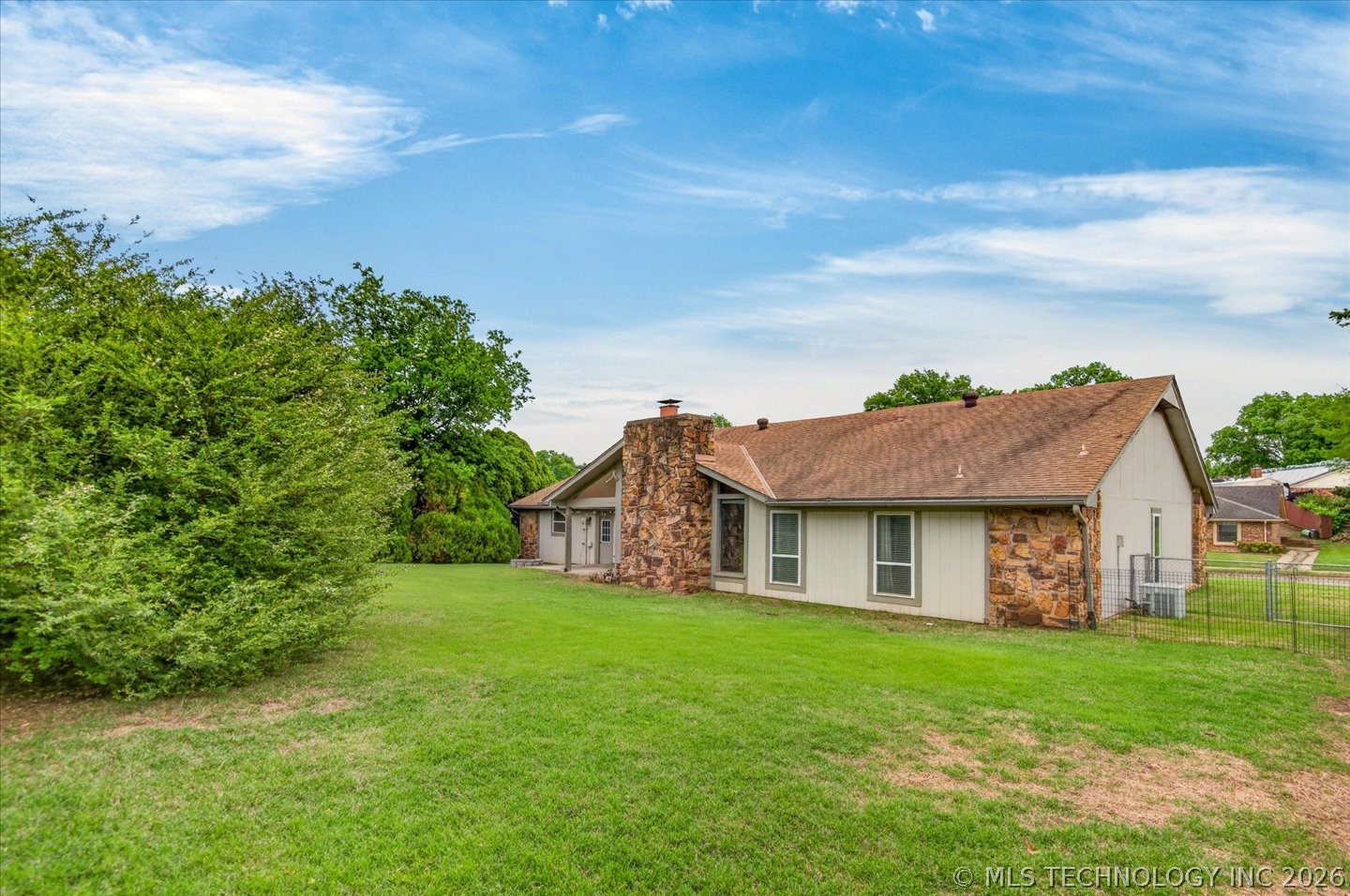 1135 Meadow Lane Bartlesville OK 74006