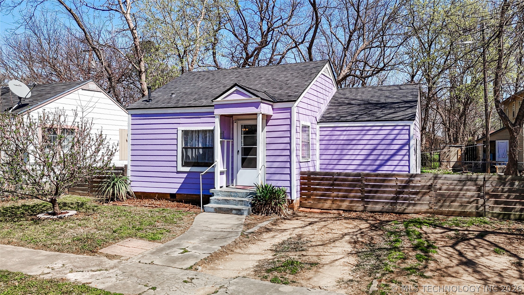 512 N Francis Street Ada OK 74820