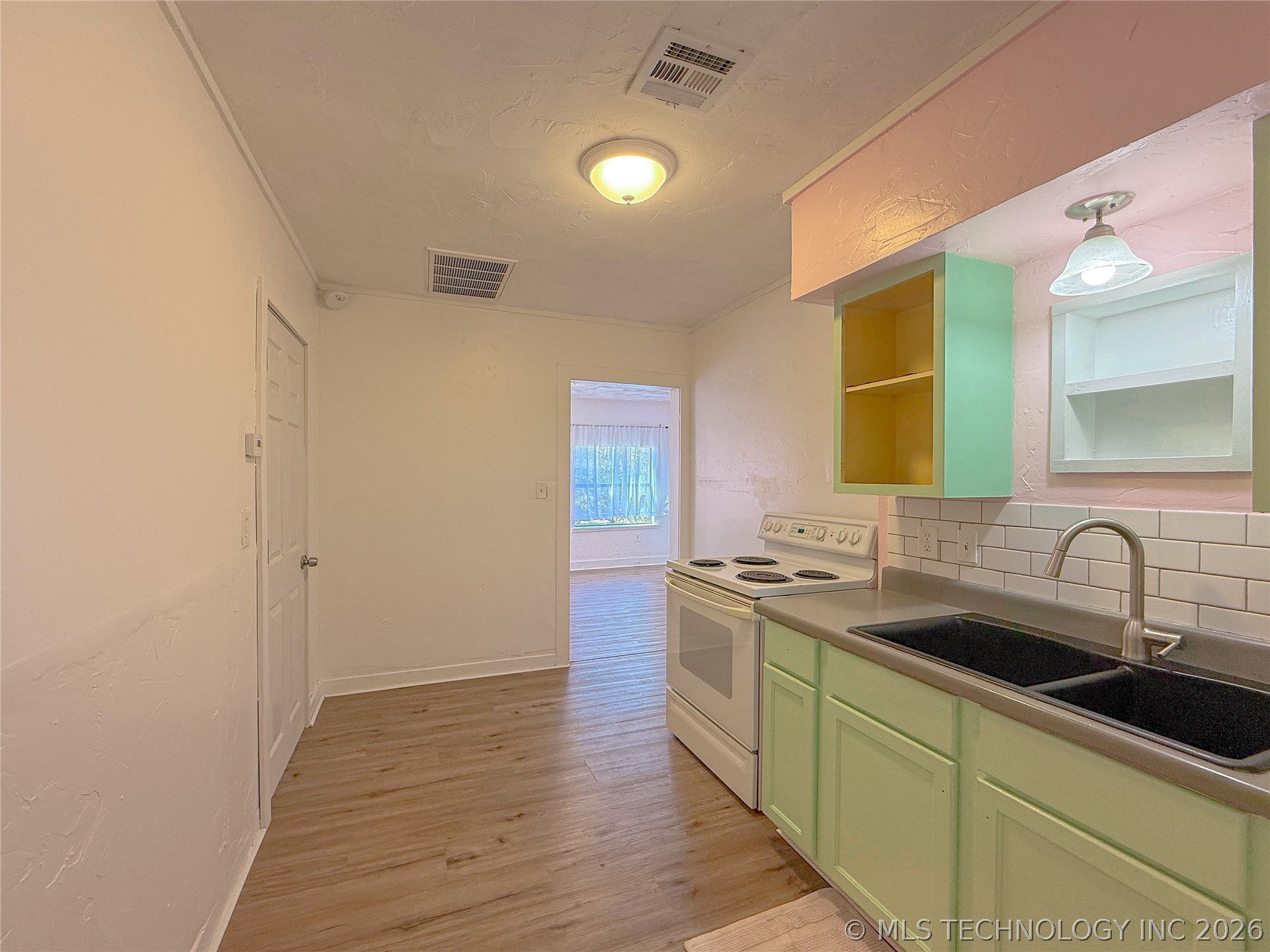 512 N Francis Street Ada OK 74820