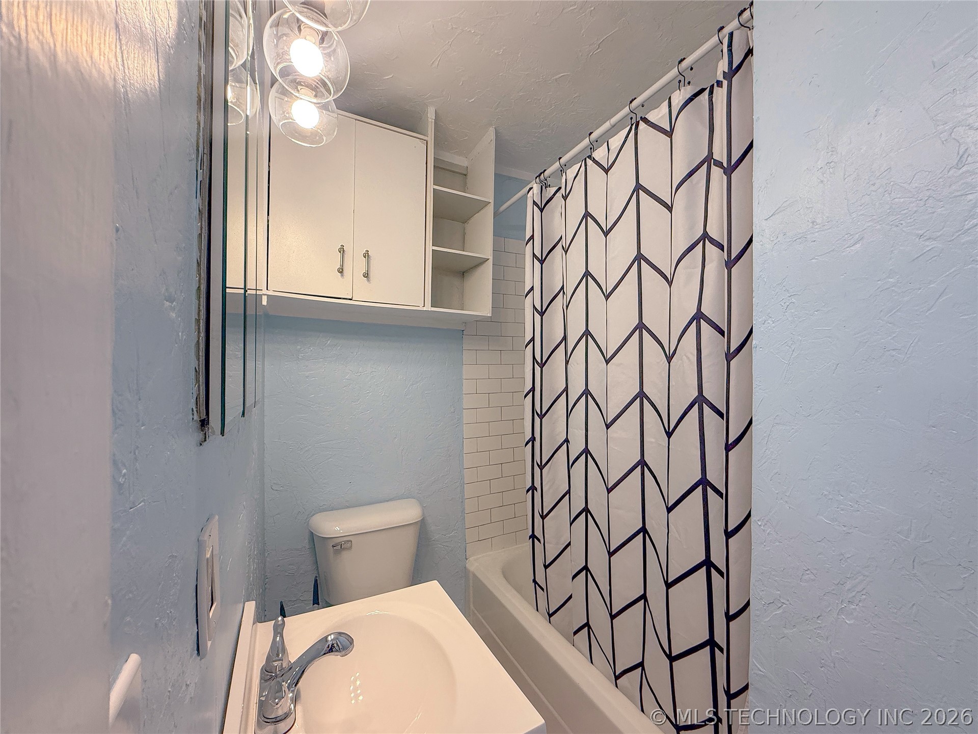 512 N Francis Street Ada OK 74820