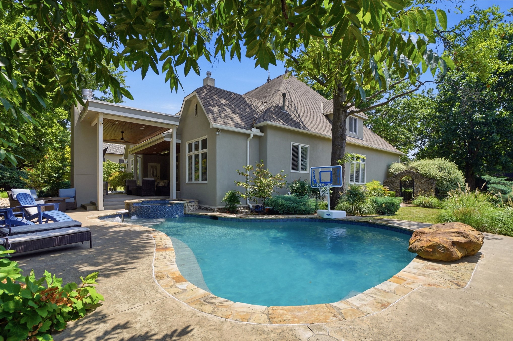 3661 S Lewis Avenue Tulsa OK 74105