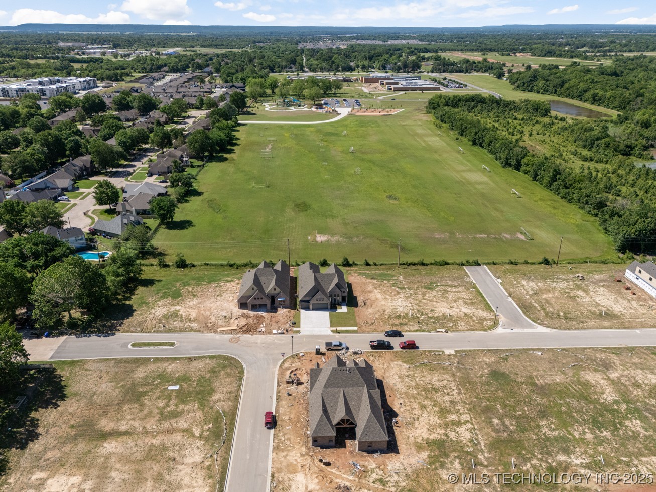 2601 W Twin Oaks Street Broken Arrow OK 74012
