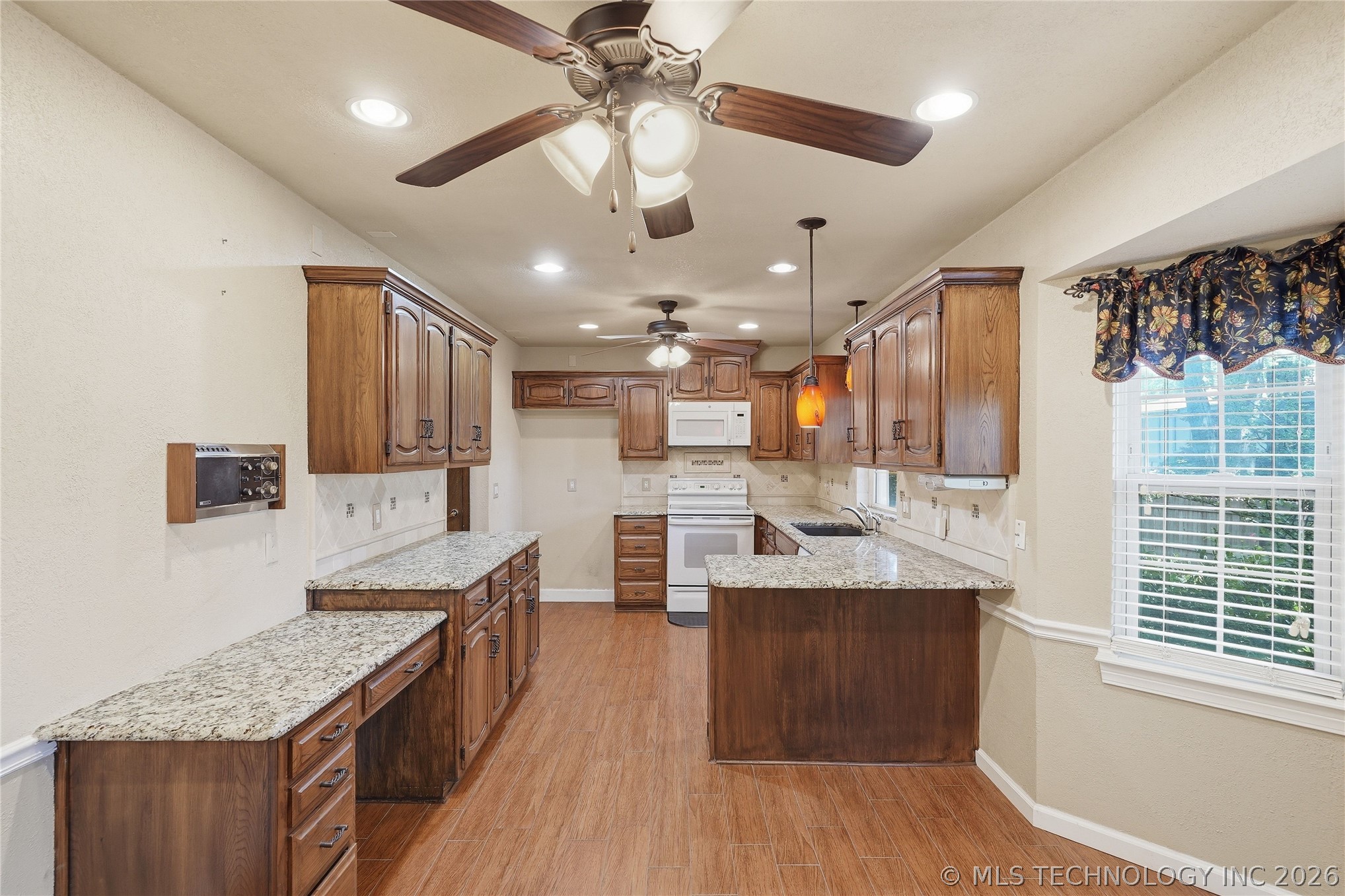 3776 E 82nd Court Tulsa OK 74137