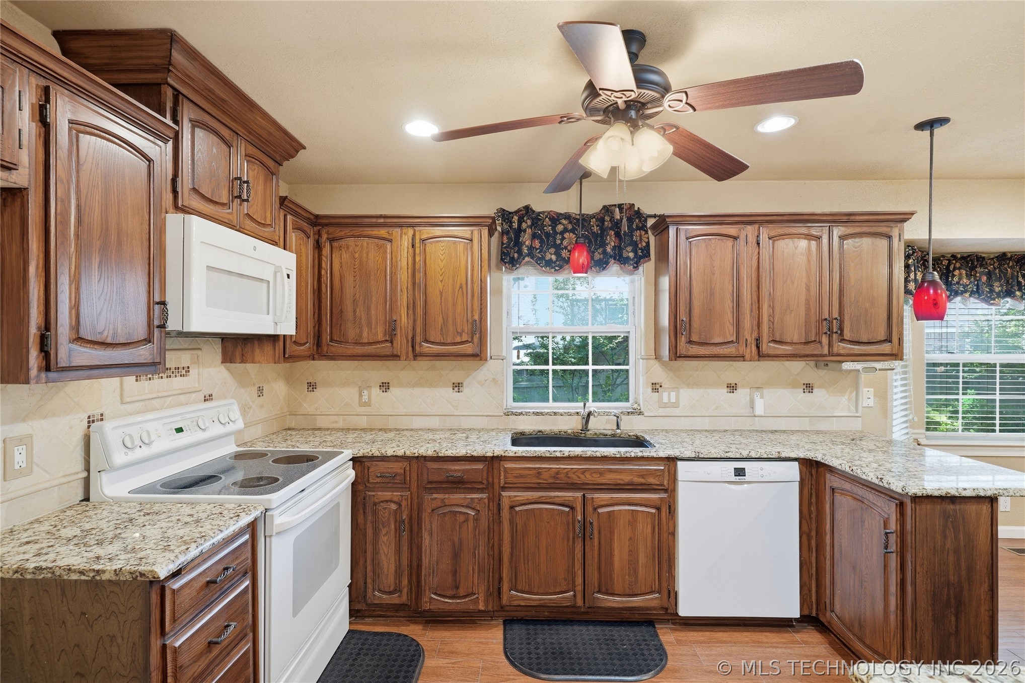 3776 E 82nd Court Tulsa OK 74137