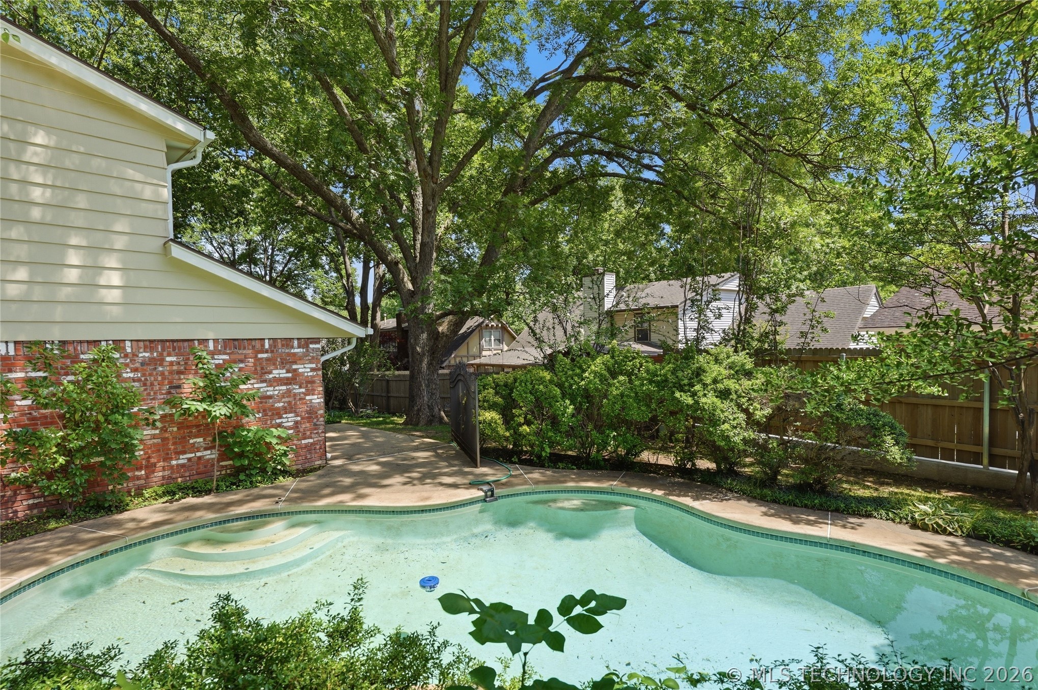 3776 E 82nd Court Tulsa OK 74137