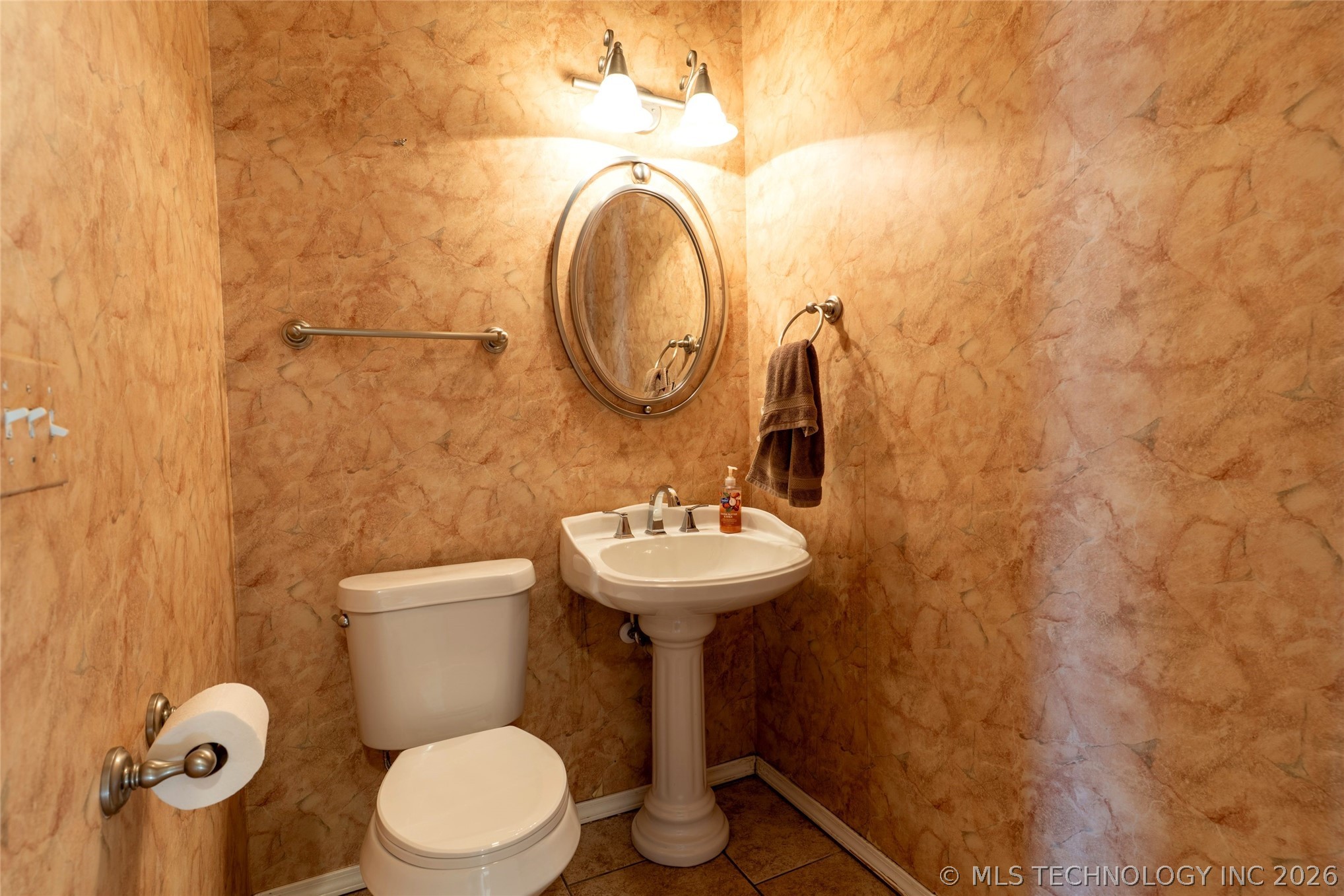 4213 S Palm Avenue Broken Arrow OK 74011