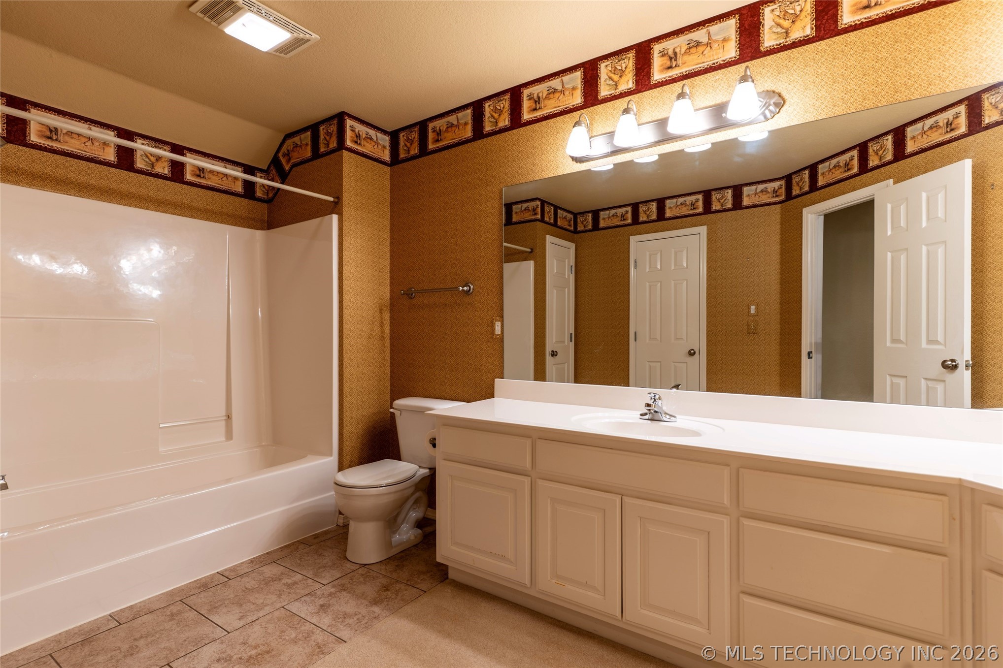 4213 S Palm Avenue Broken Arrow OK 74011