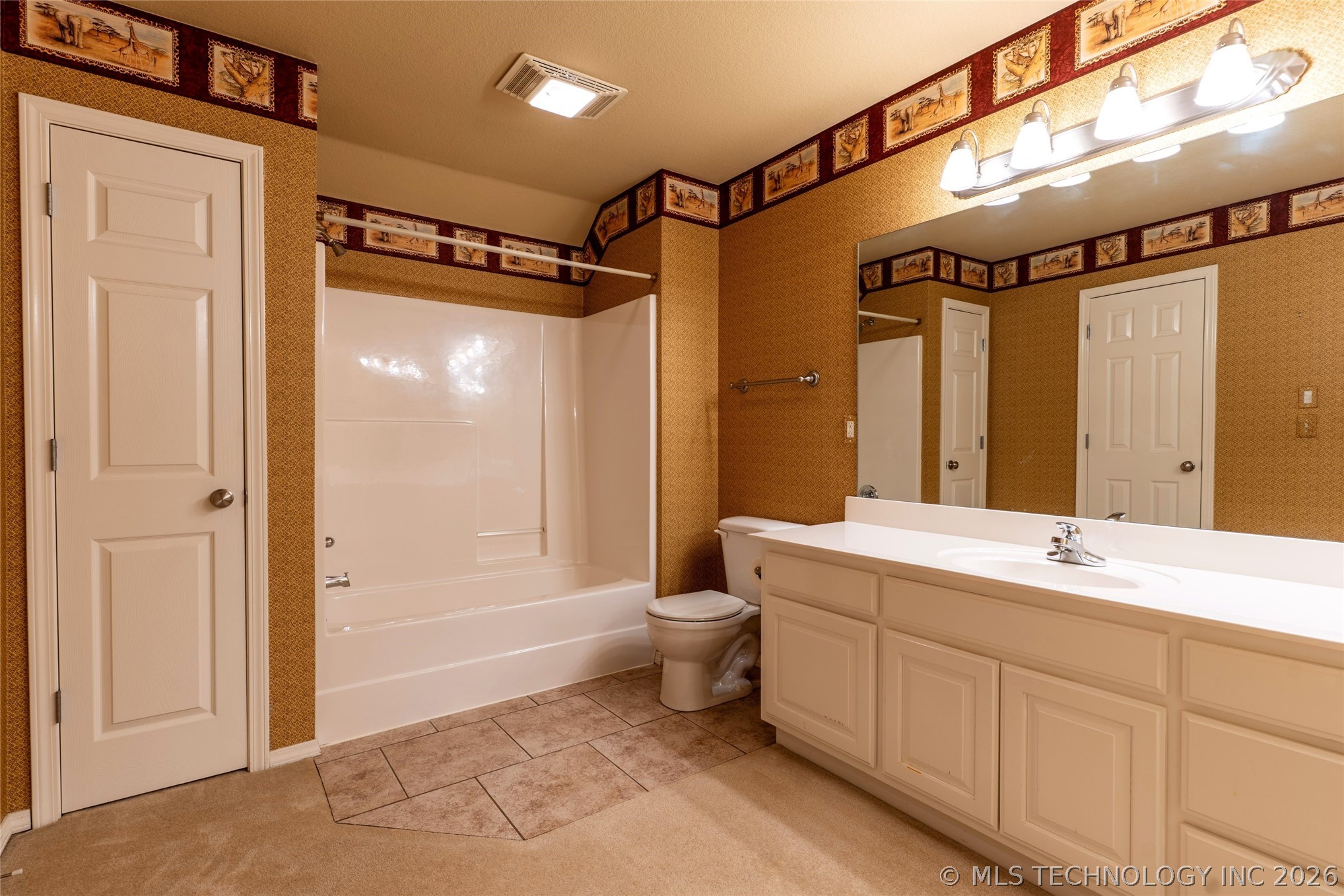 4213 S Palm Avenue Broken Arrow OK 74011