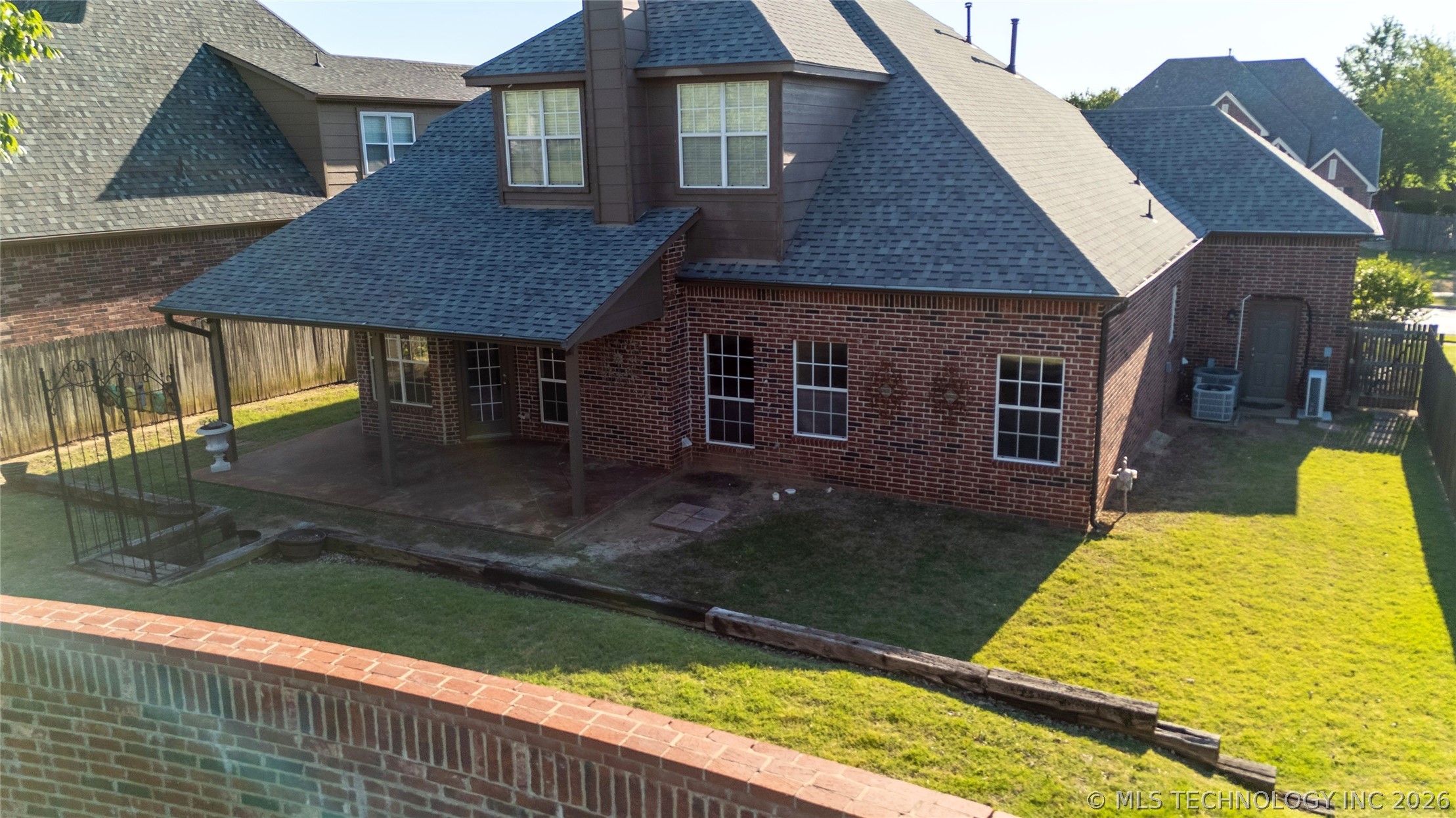 4213 S Palm Avenue Broken Arrow OK 74011