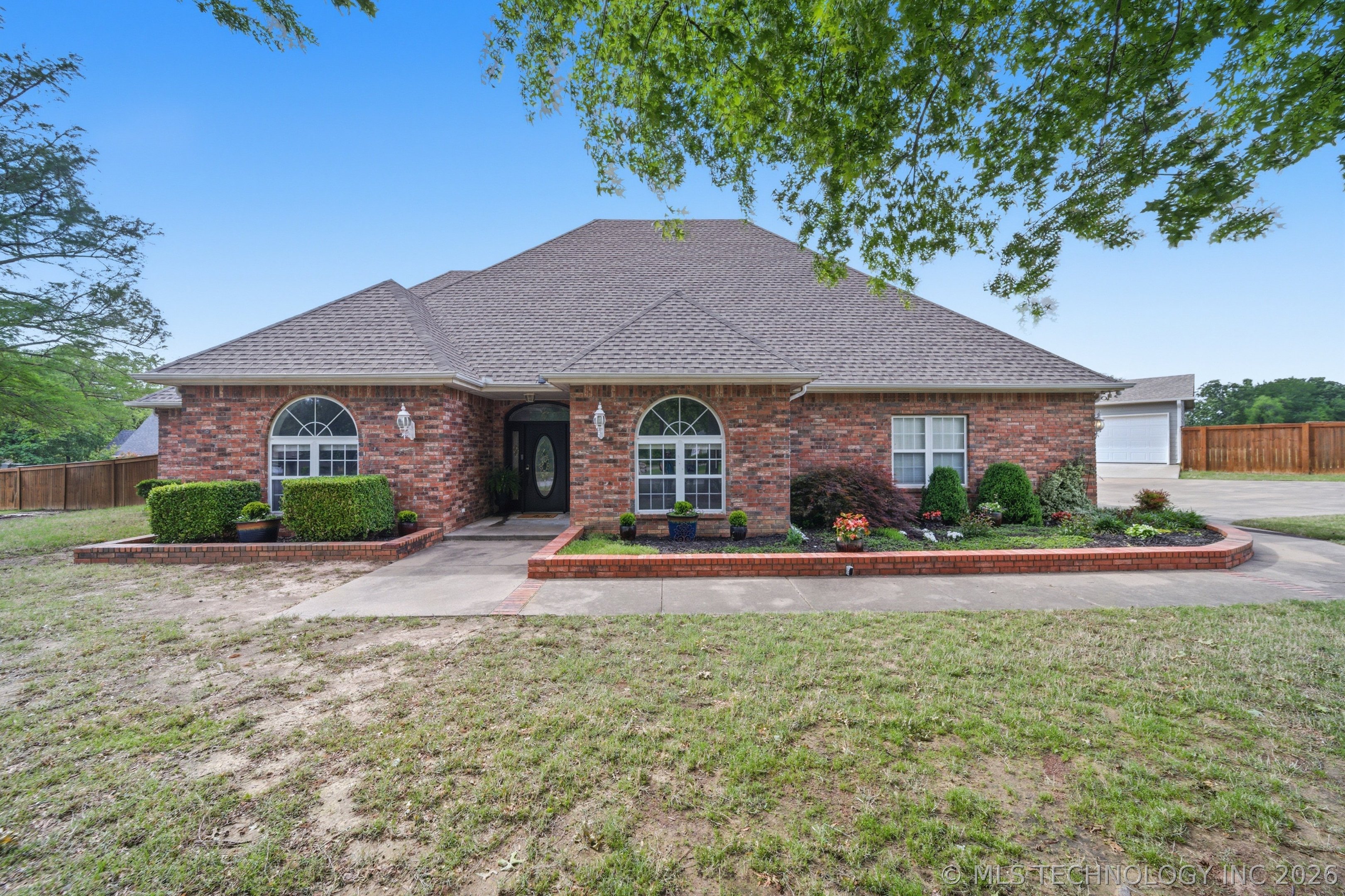 1706 Kings Road Okmulgee OK 74447
