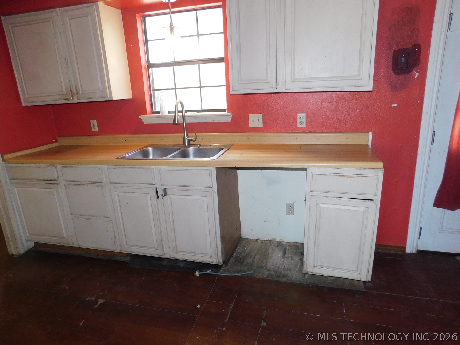 4301 E 76 Street N Okay OK 74446