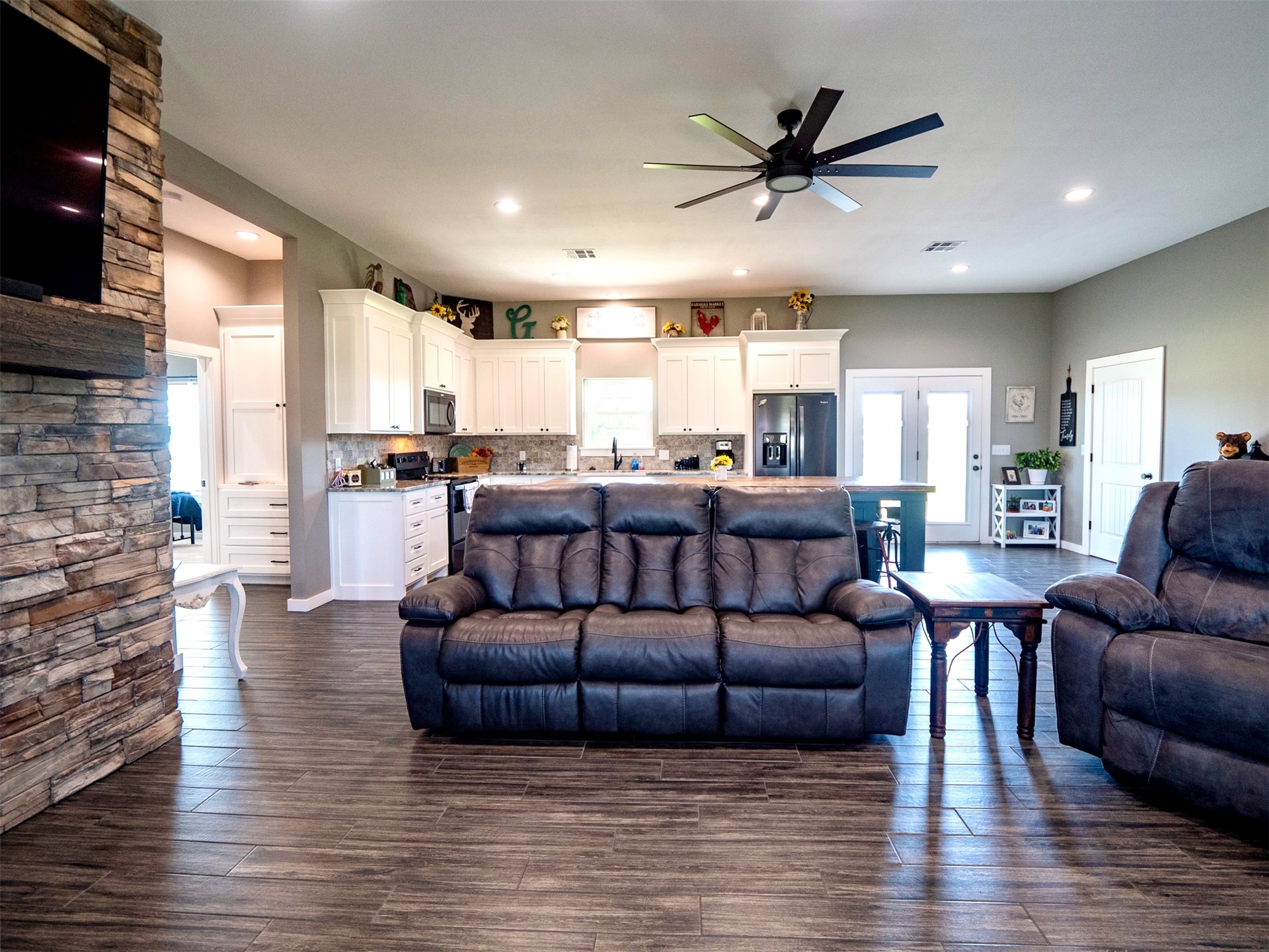 4663 Angler Circle Kingston OK 73439