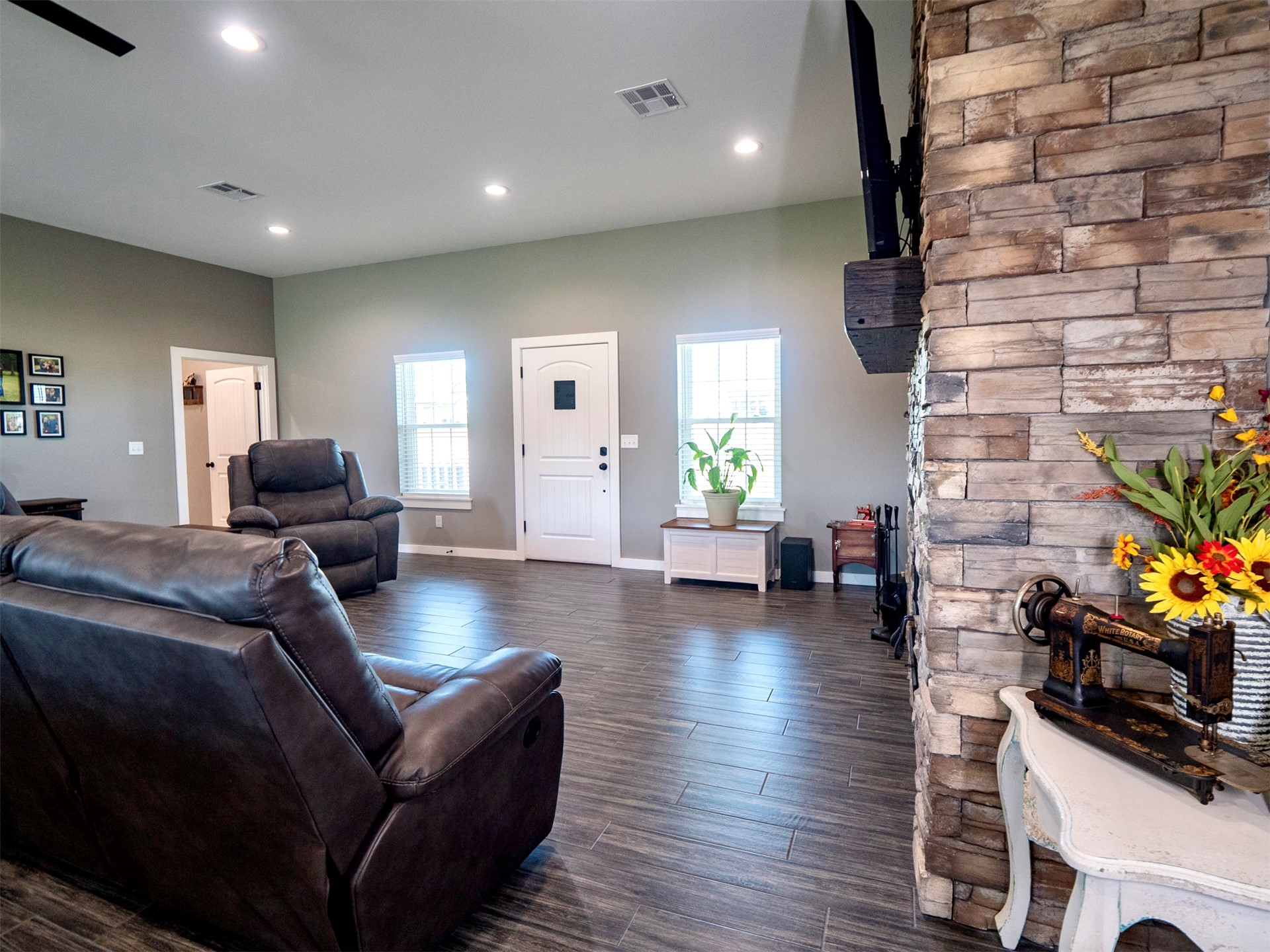 4663 Angler Circle Kingston OK 73439