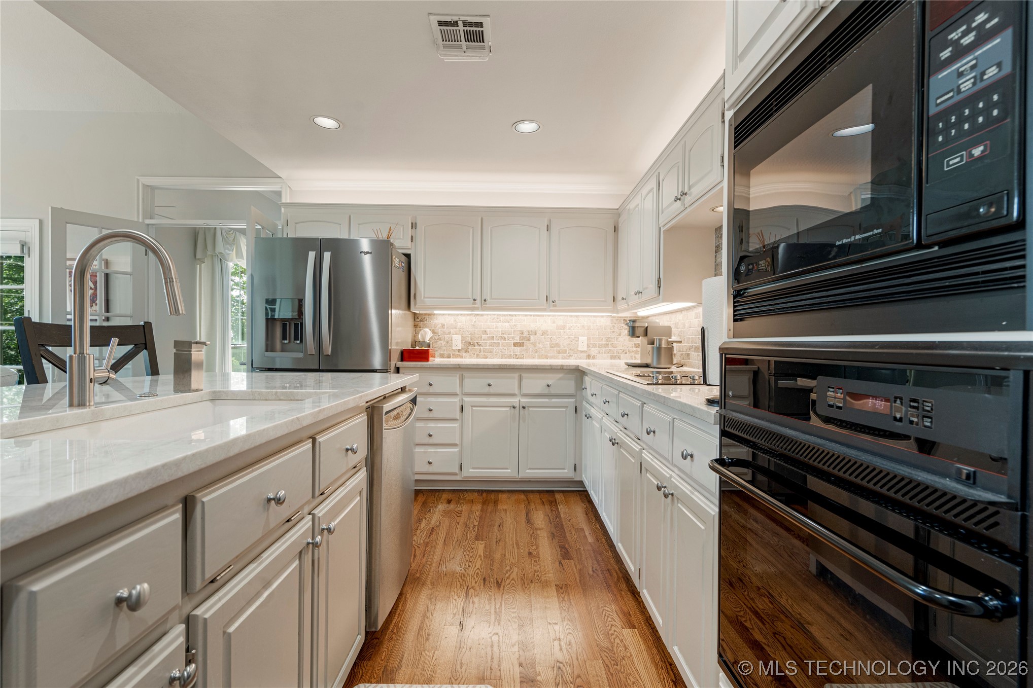 2808 E 82nd Place Tulsa OK 74137