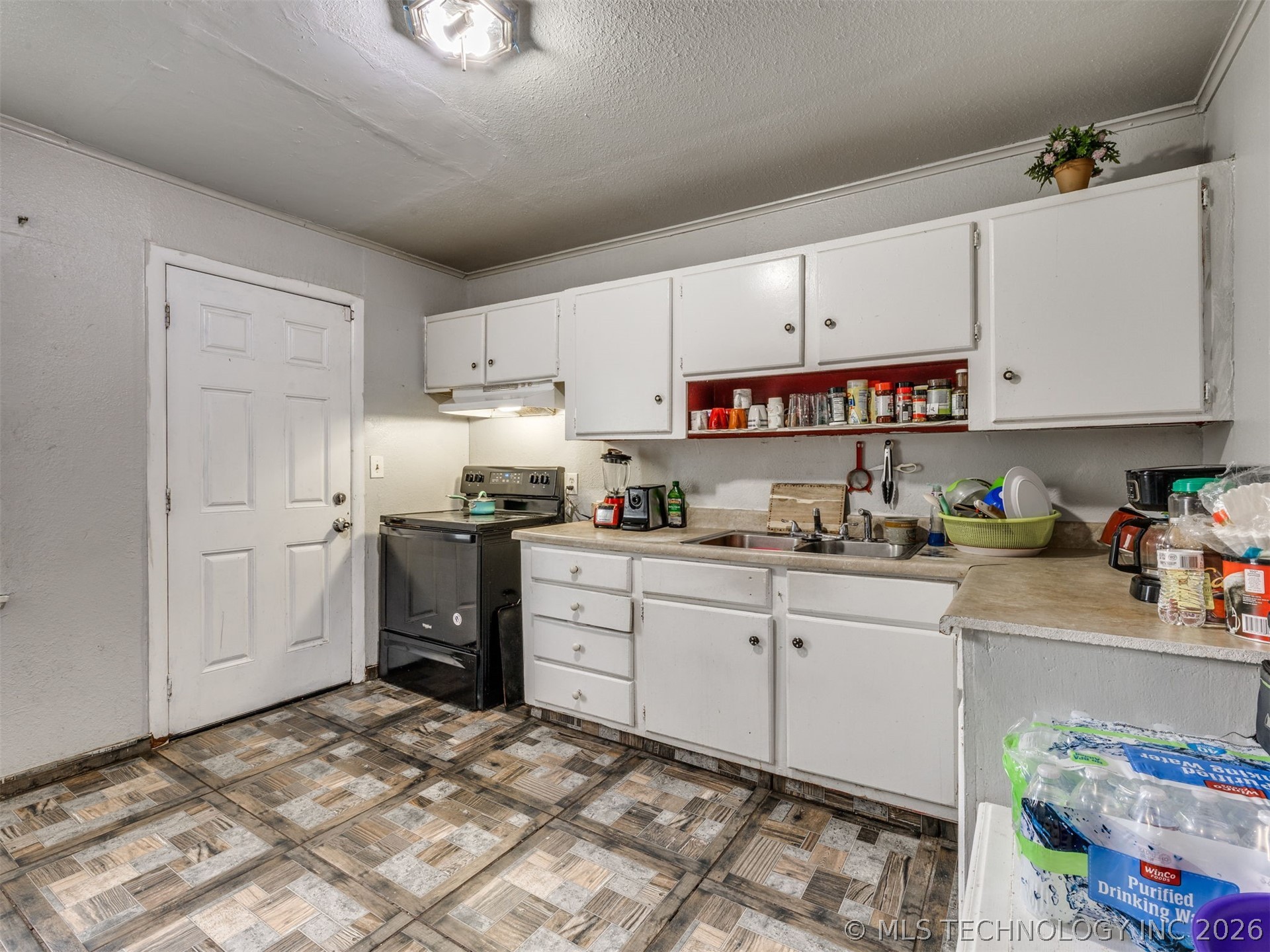 926 E 33rd Street Tulsa OK 74106