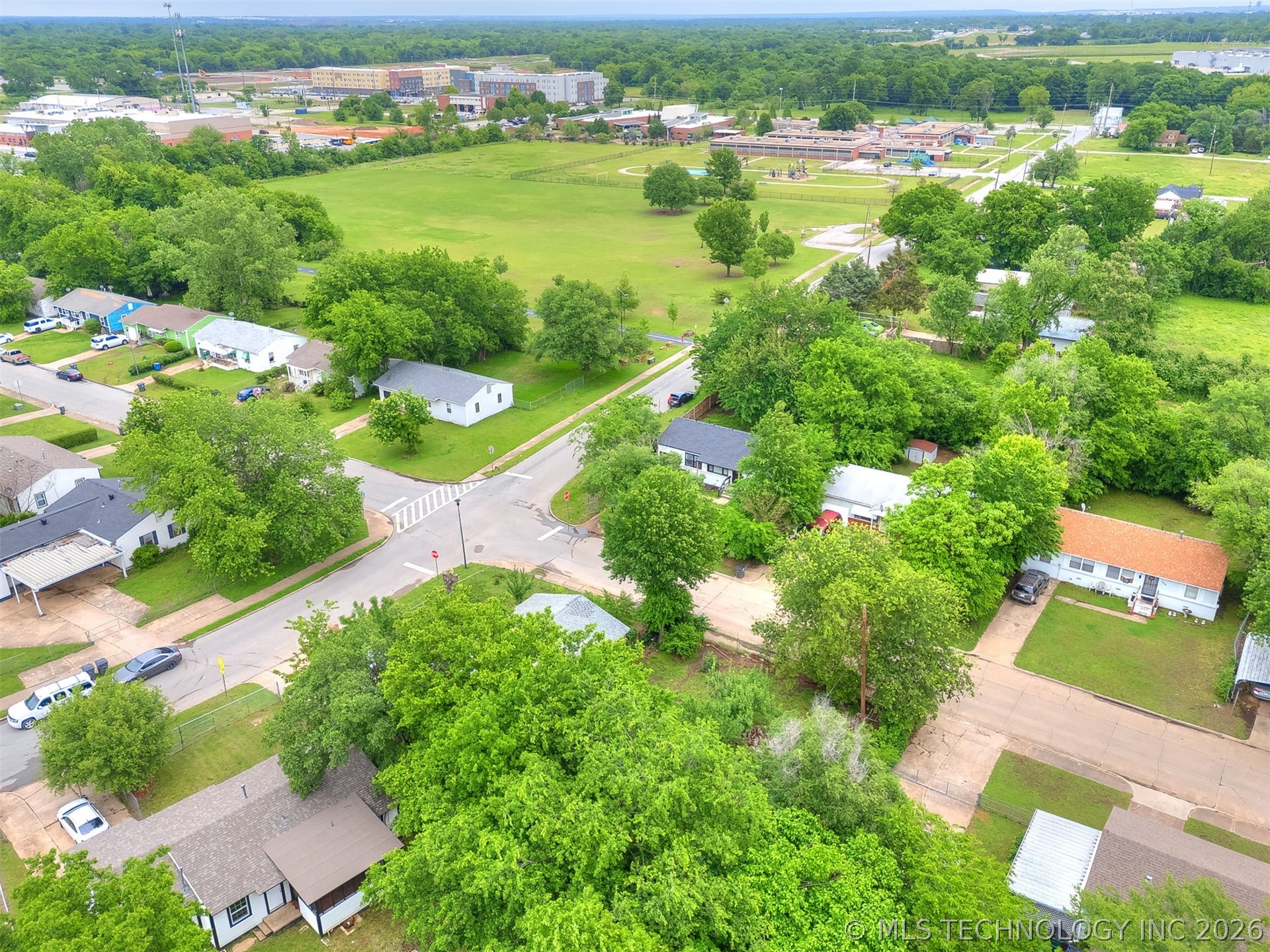 926 E 33rd Street Tulsa OK 74106