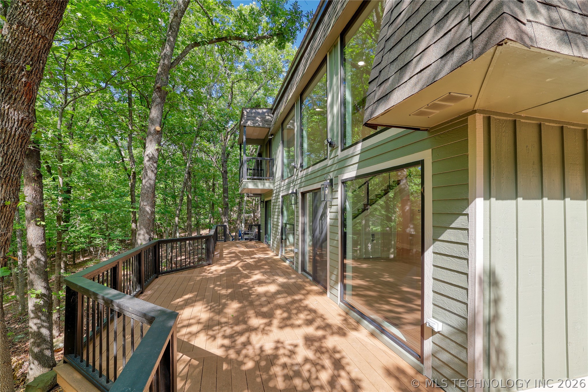 1296 Robin Hood Eufaula OK 74432