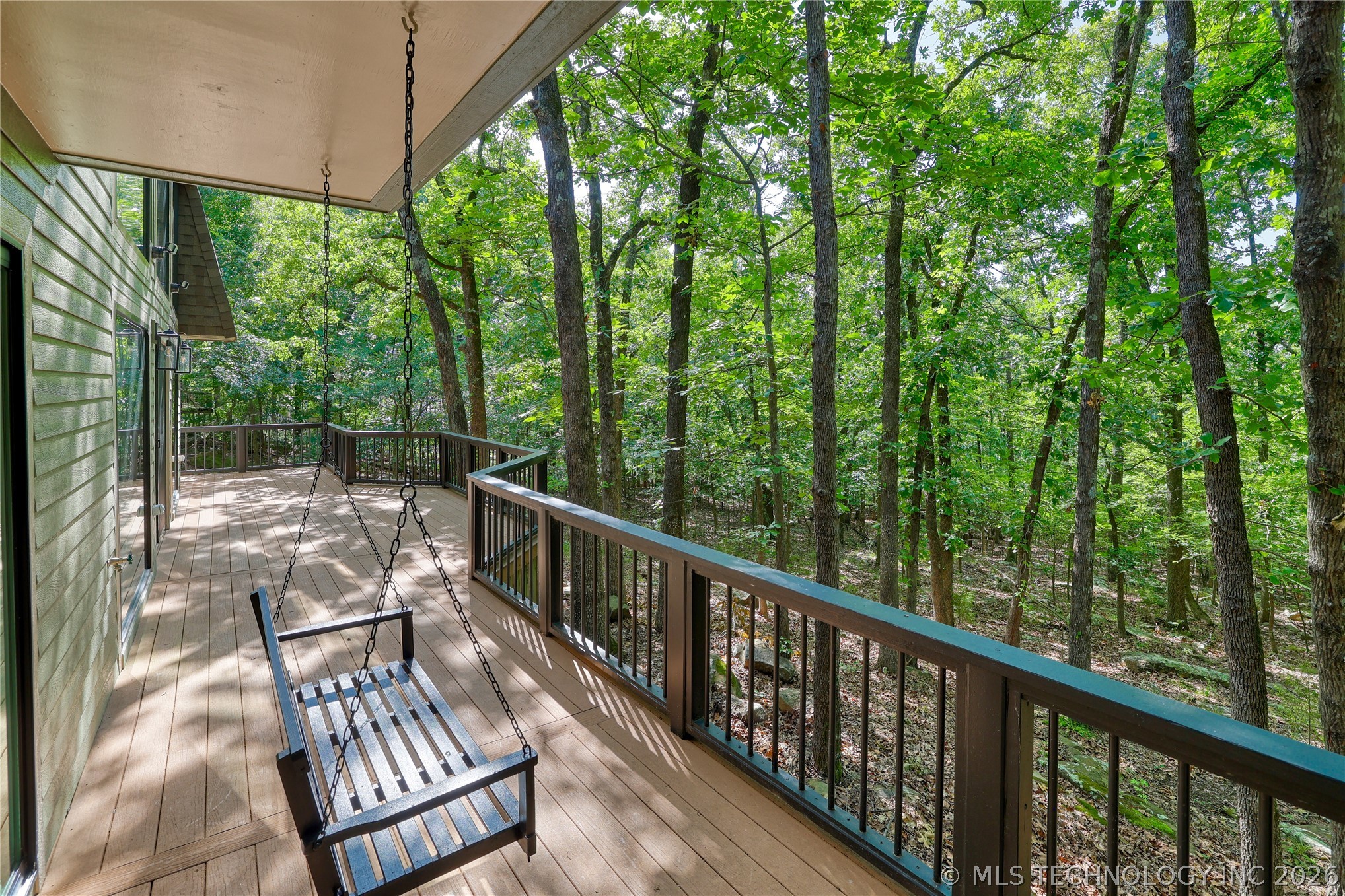 1296 Robin Hood Eufaula OK 74432