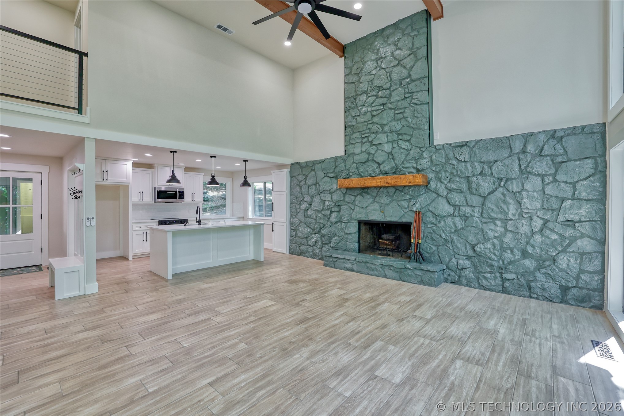 1296 Robin Hood Eufaula OK 74432