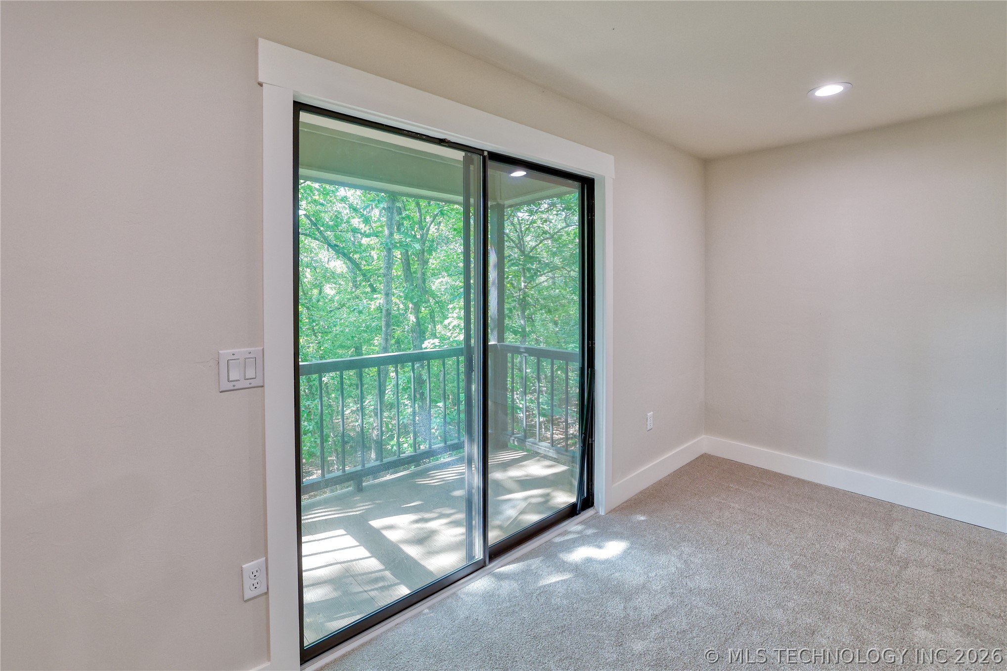 1296 Robin Hood Eufaula OK 74432