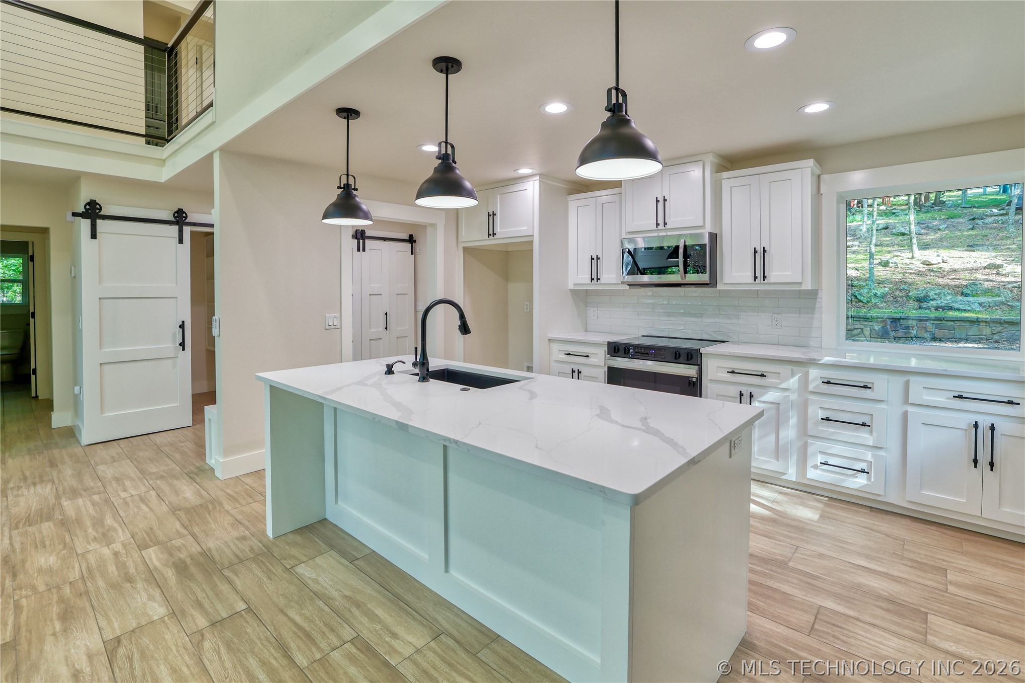 1296 Robin Hood Eufaula OK 74432