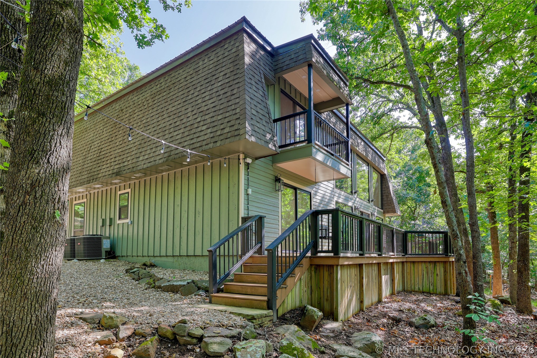 1296 Robin Hood Eufaula OK 74432