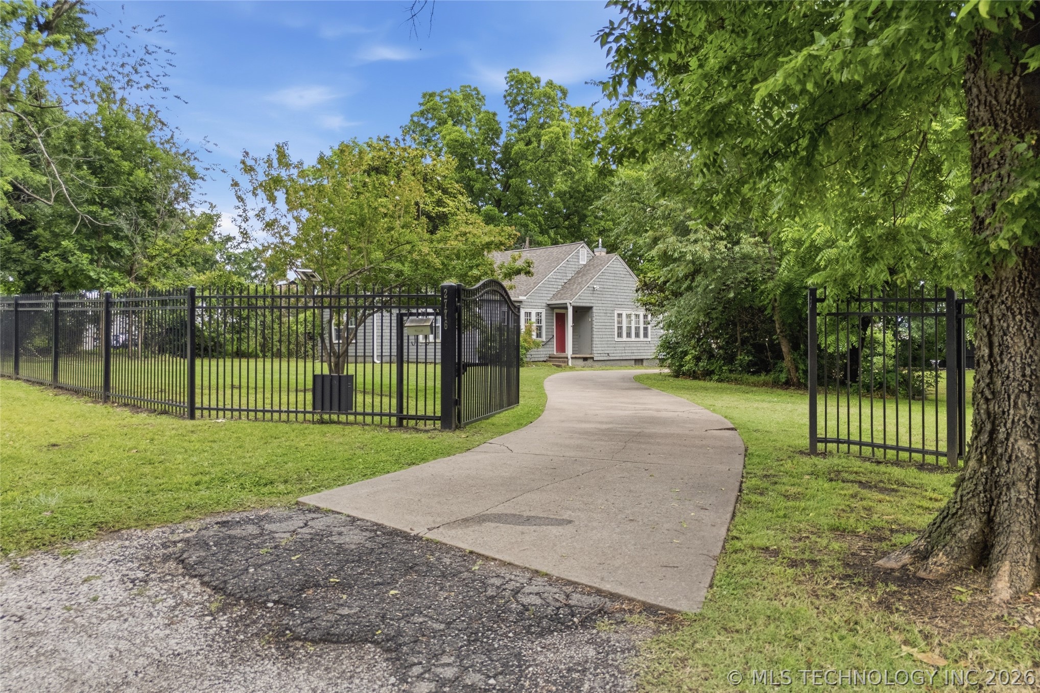 2776 E 49th Street Tulsa OK 74105