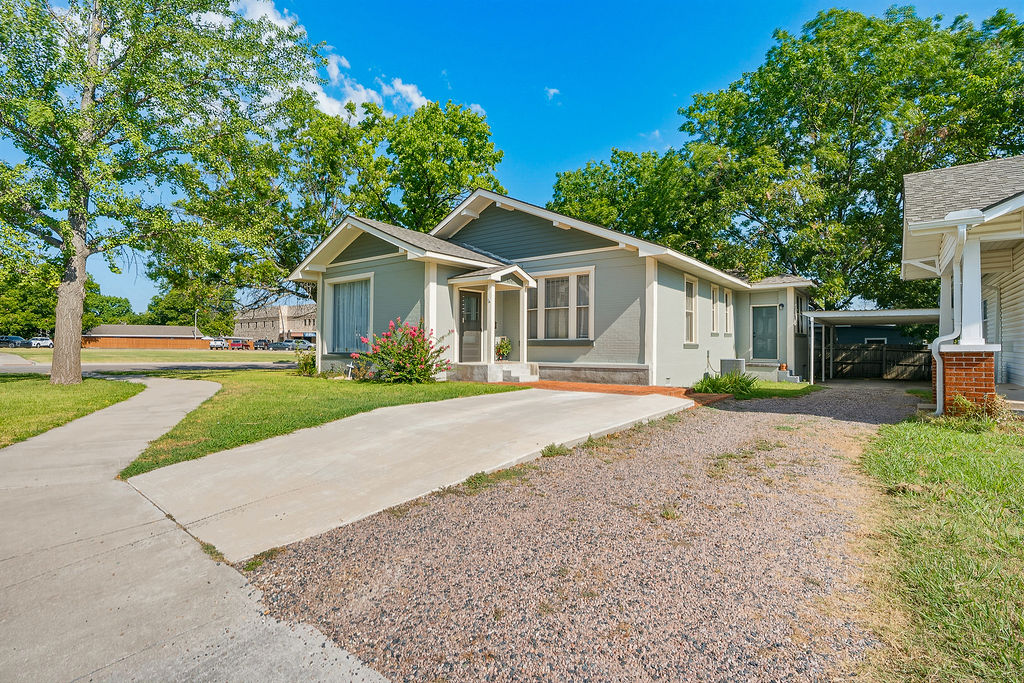 100 E 16th Ada OK 74820