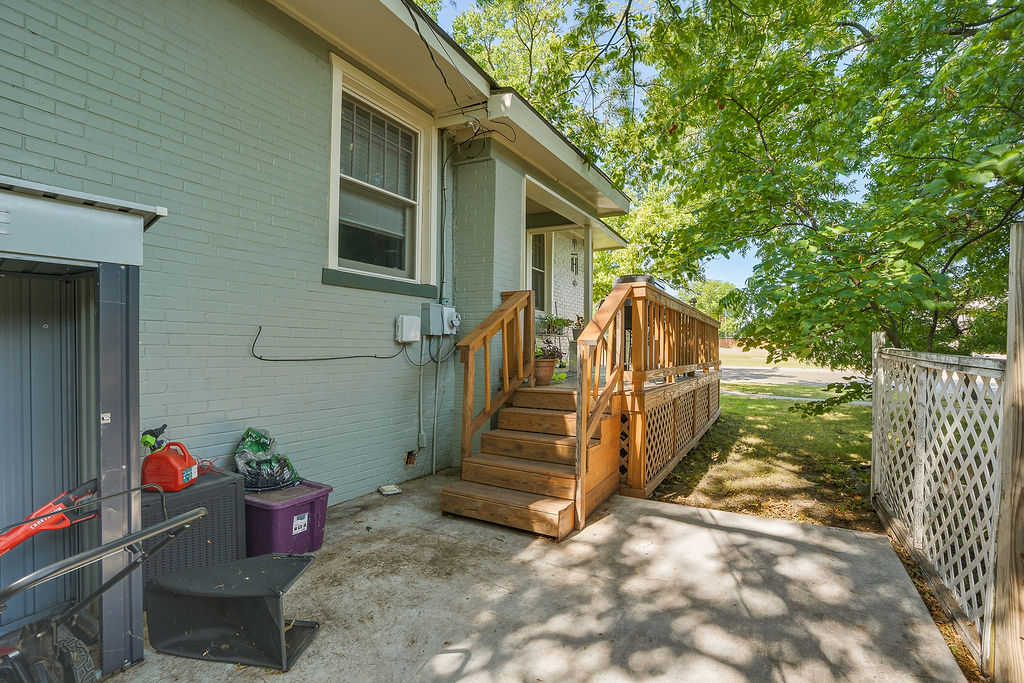100 E 16th Ada OK 74820