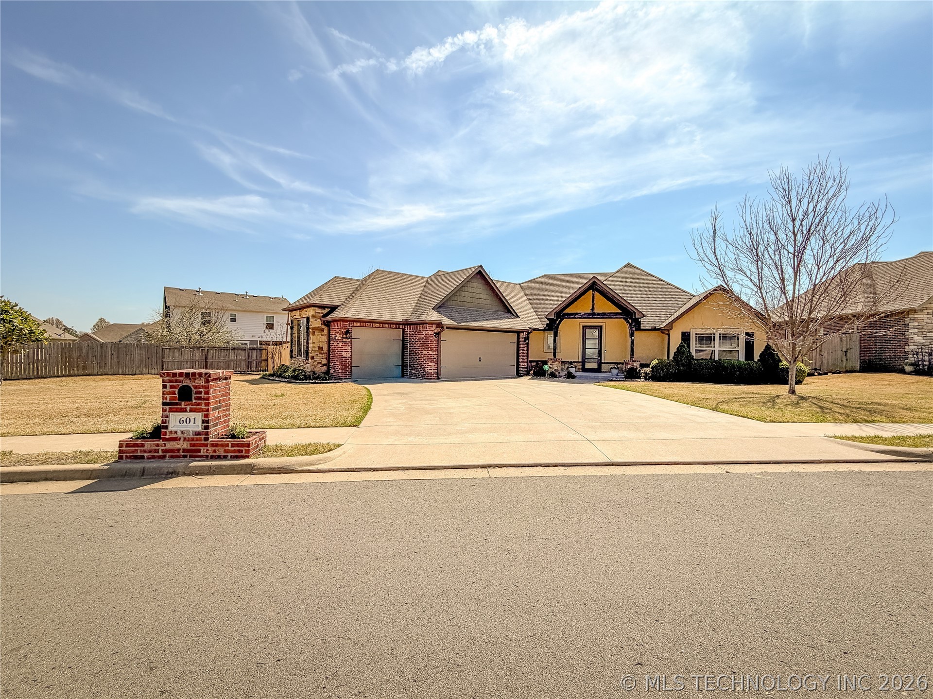 601 Kingston Place Tahlequah OK 74464