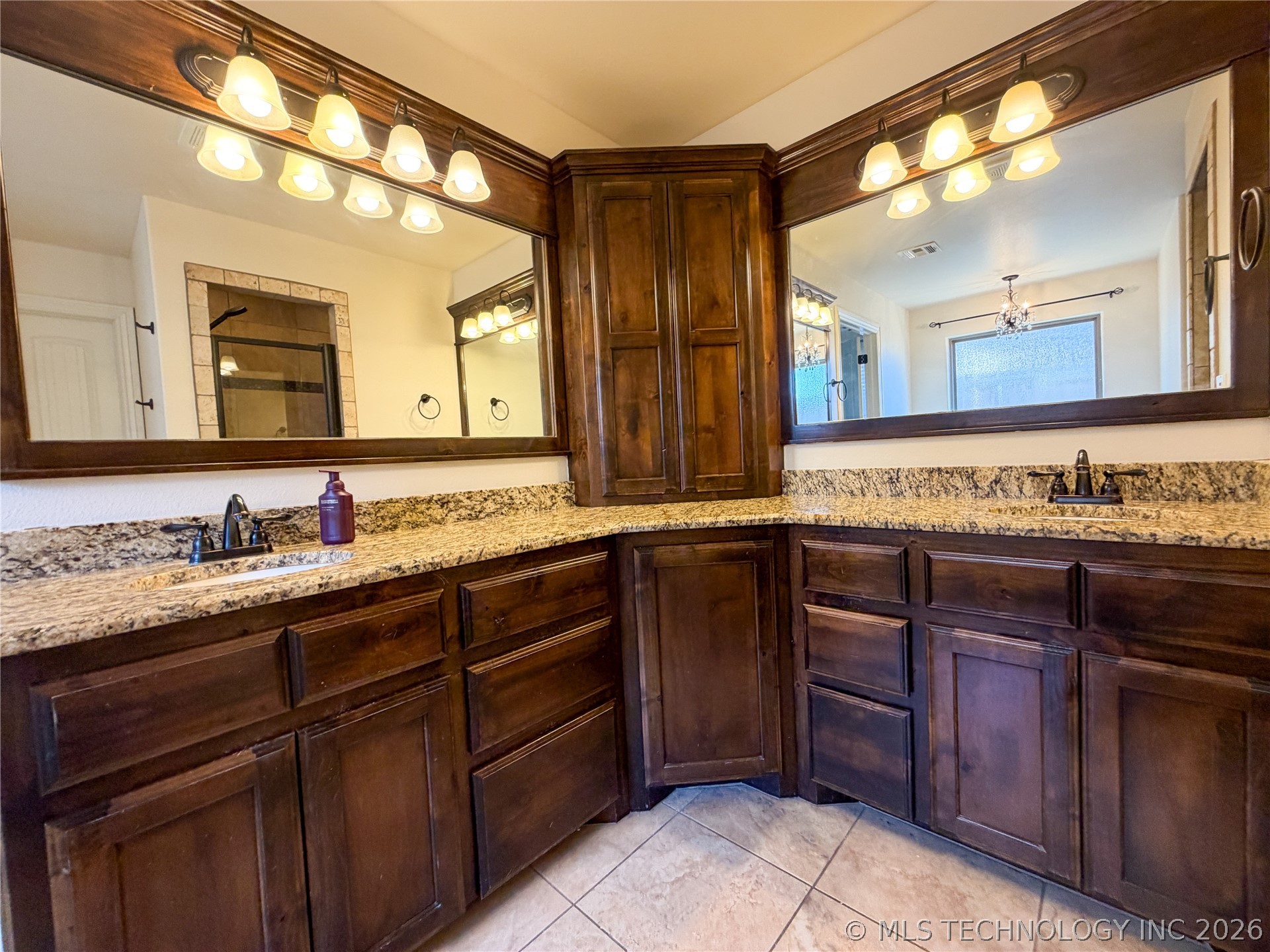 601 Kingston Place Tahlequah OK 74464
