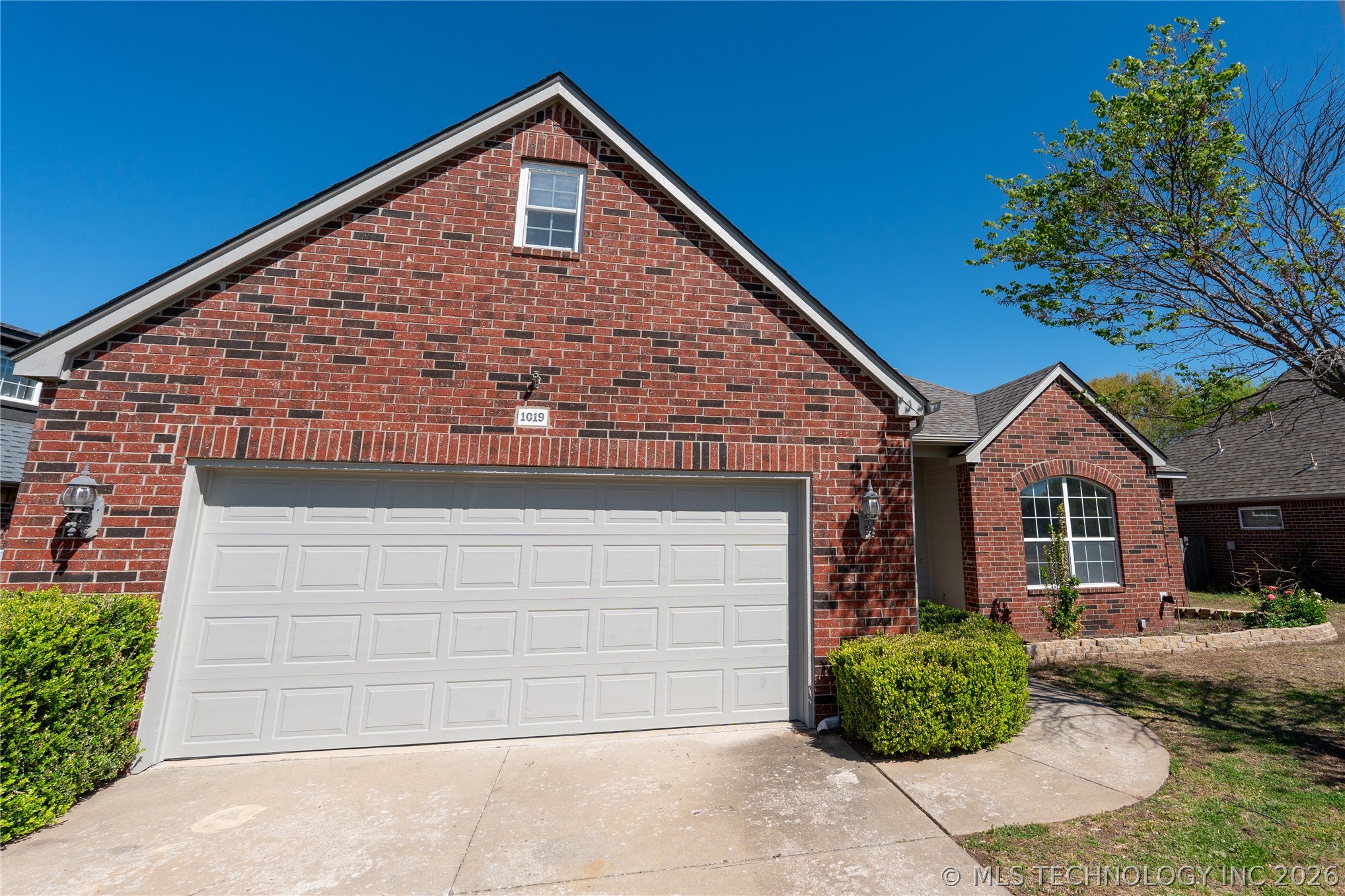 1019 E 146th Street S Glenpool OK 74033