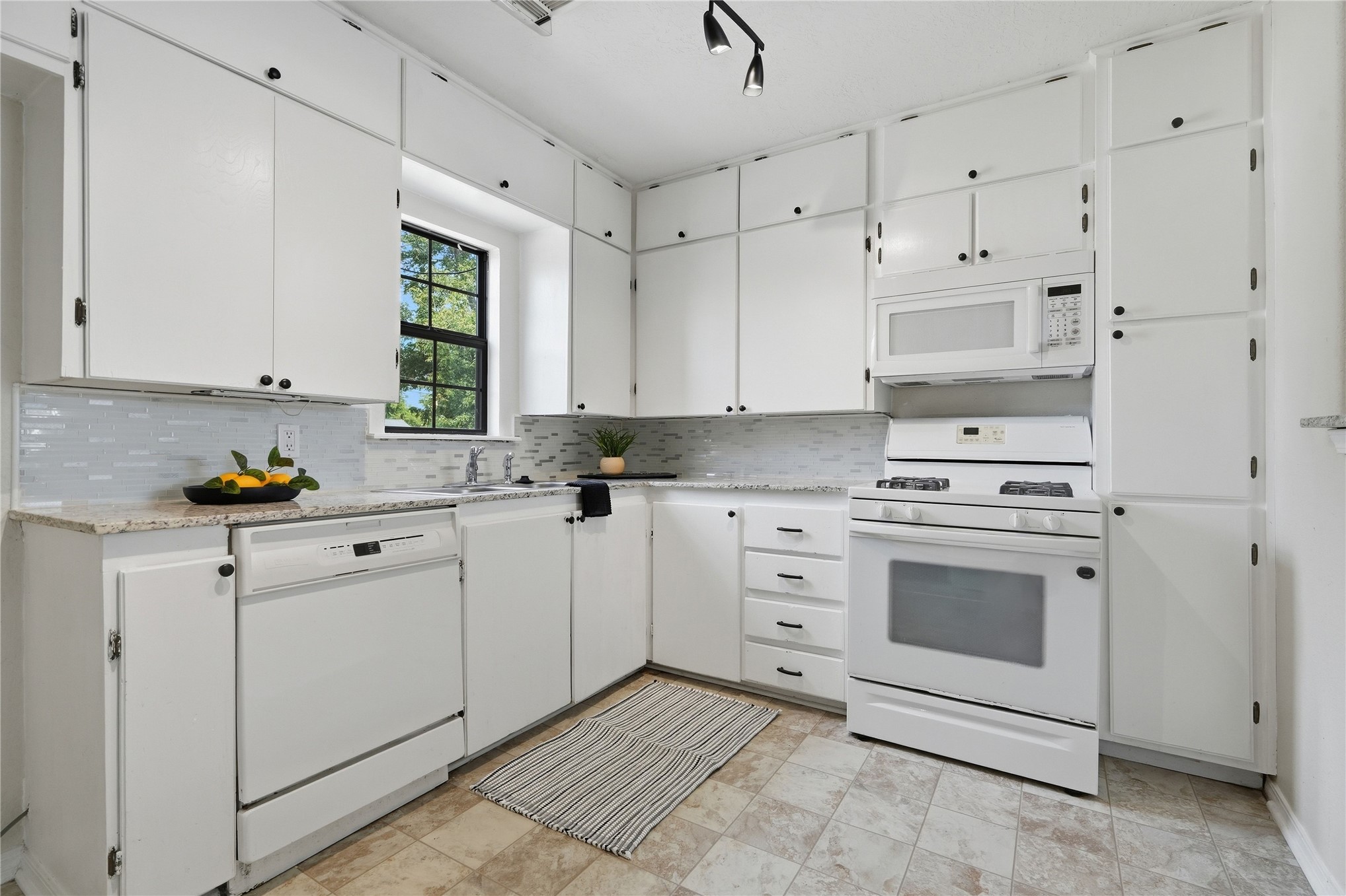 2917 W 41st Street Tulsa OK 74107