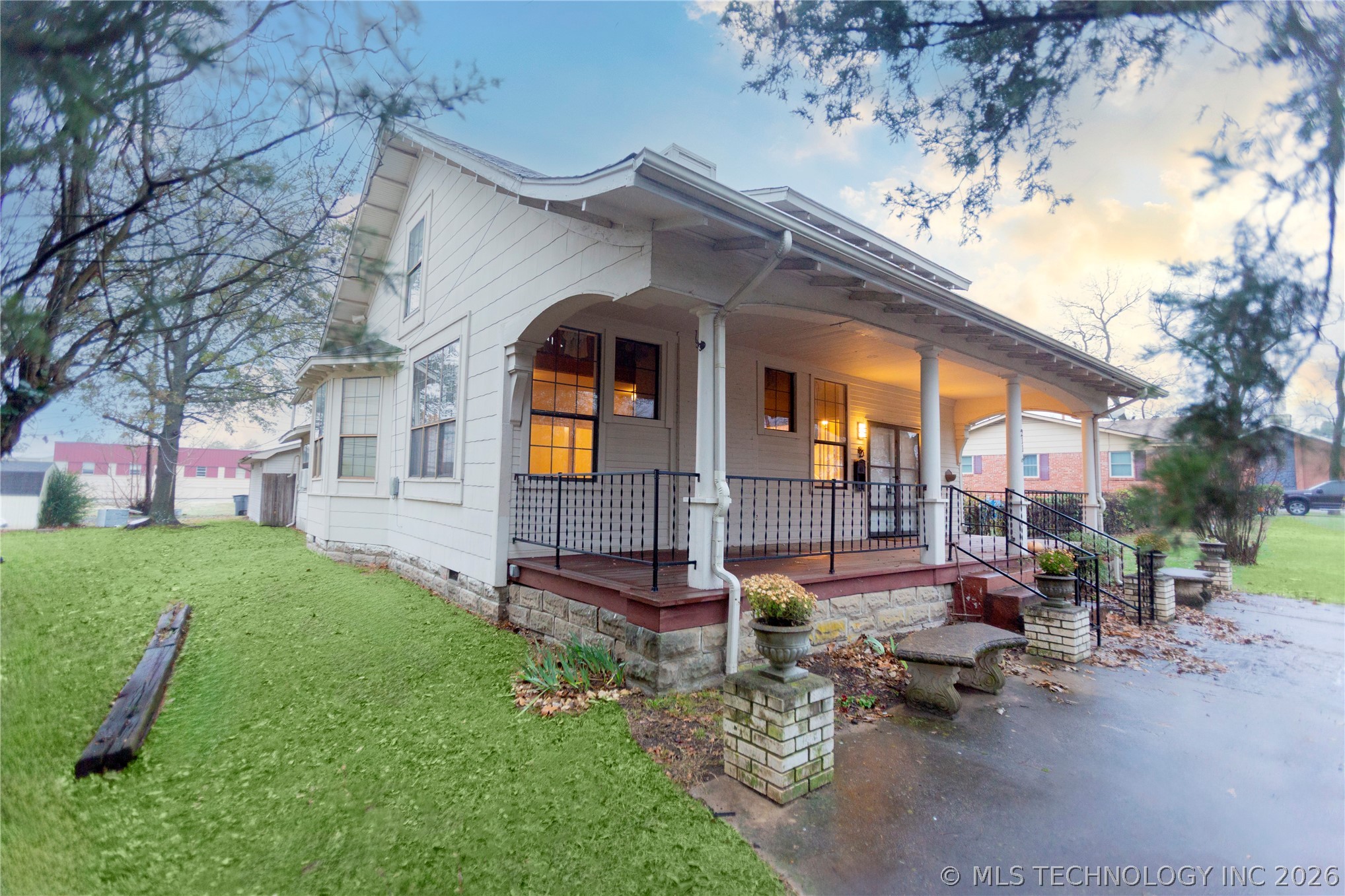 211 N State Street Wagoner OK 74467
