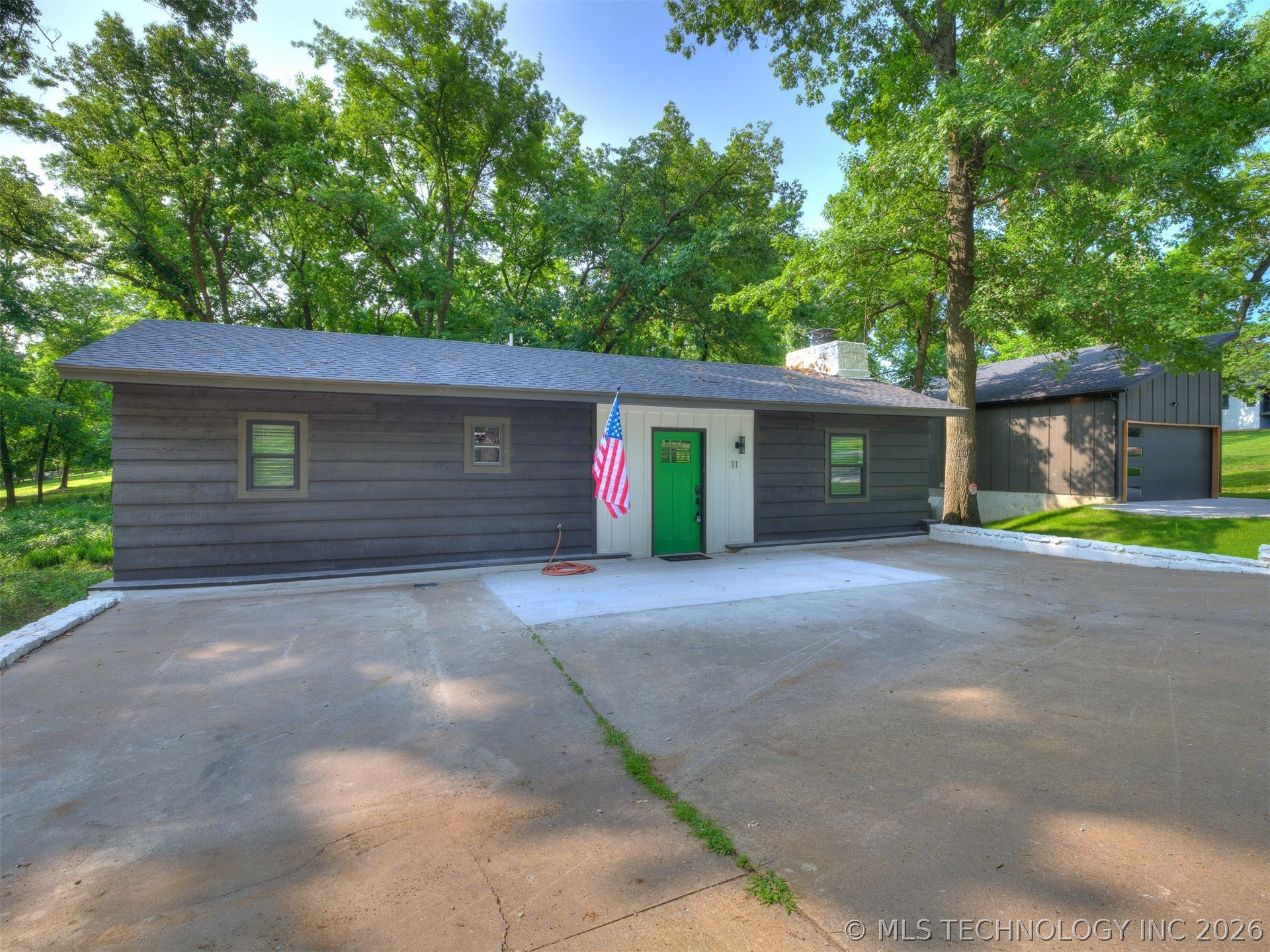 11 Port Duncan Afton OK 74331