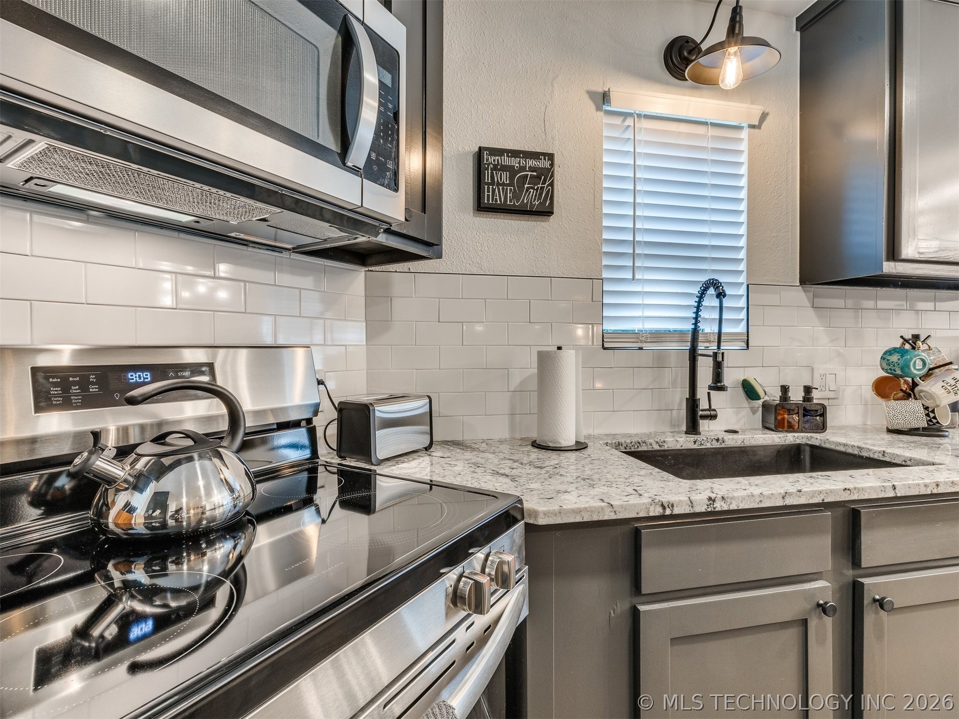 11 Port Duncan Afton OK 74331