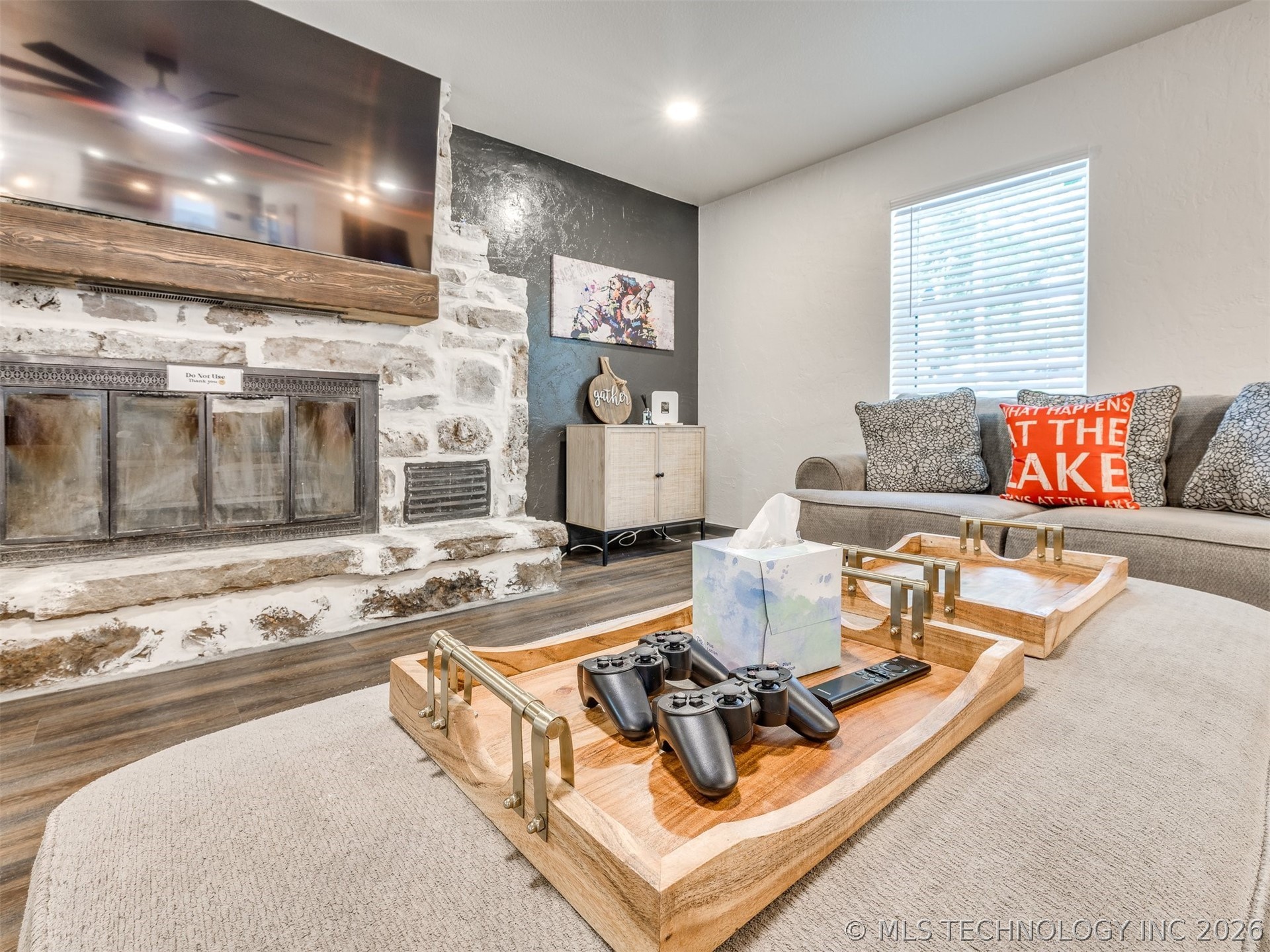 11 Port Duncan Afton OK 74331