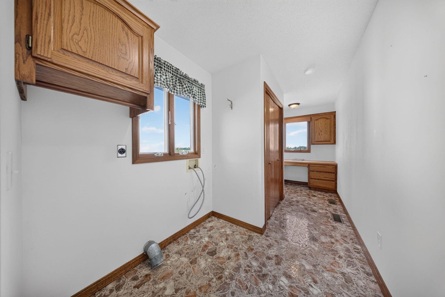 4802 Highway 2 Welch OK 74369
