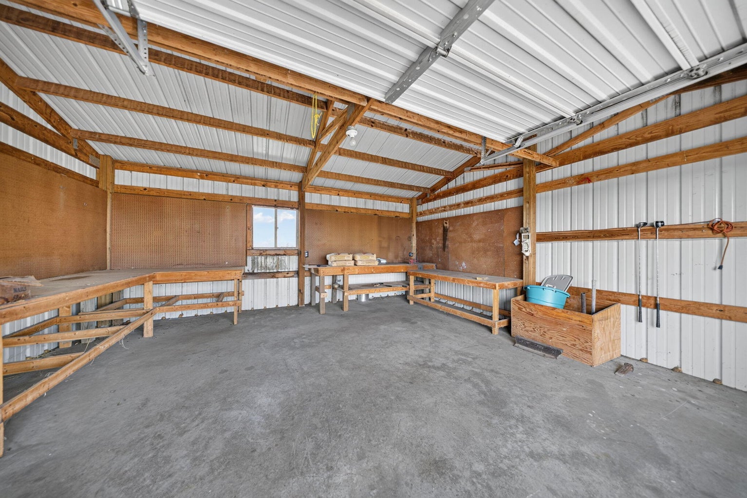 4802 Highway 2 Welch OK 74369