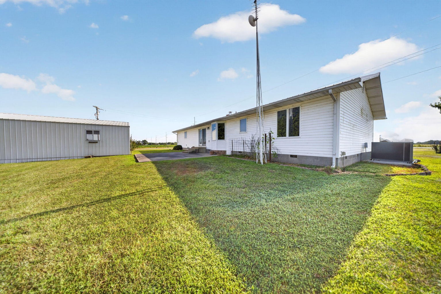 4802 Highway 2 Welch OK 74369