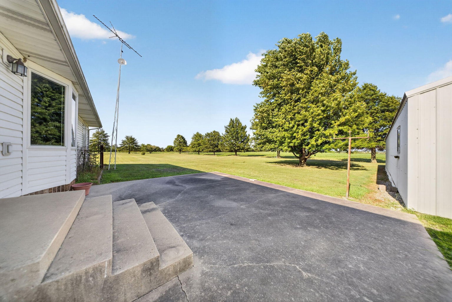 4802 Highway 2 Welch OK 74369