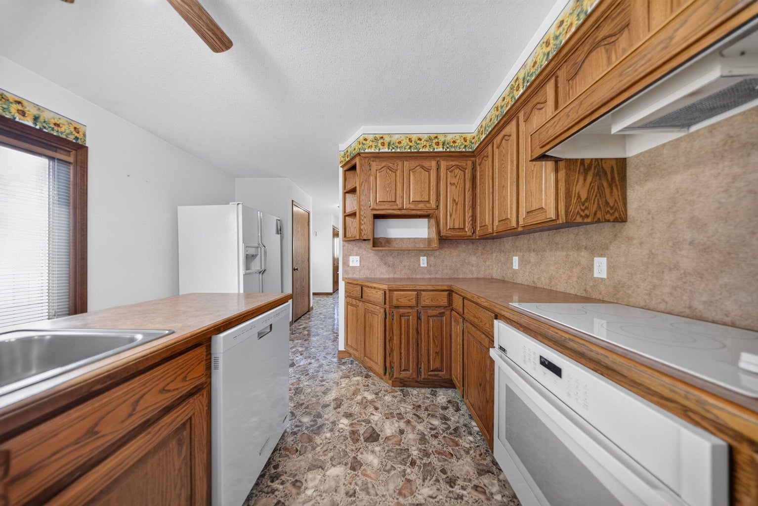 4802 Highway 2 Welch OK 74369