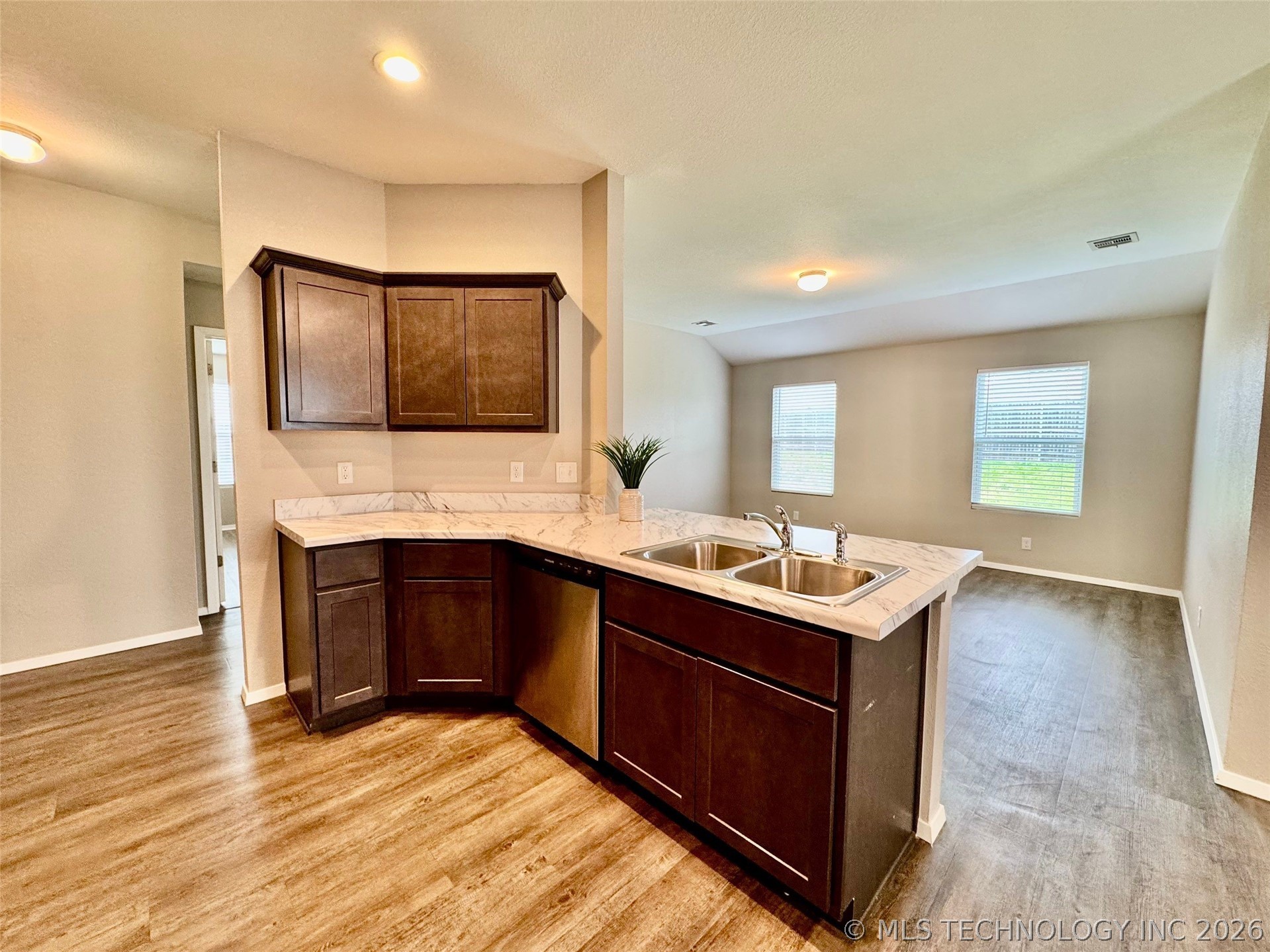 1814 S 14th Street Broken Arrow OK 74012