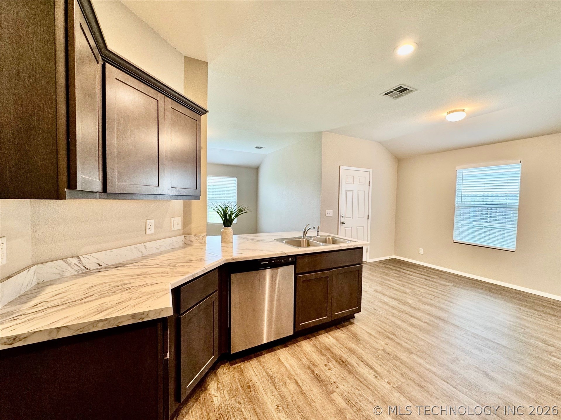 1814 S 14th Street Broken Arrow OK 74012